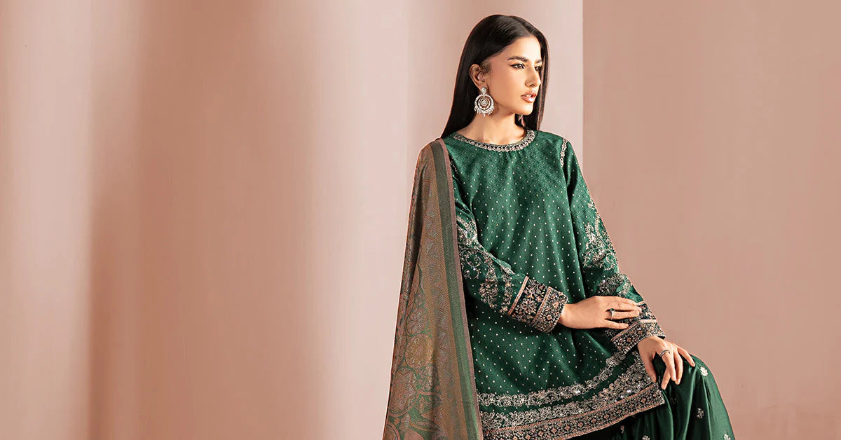 DW-W25-61-Green | Luxury Pret | MARIA.B