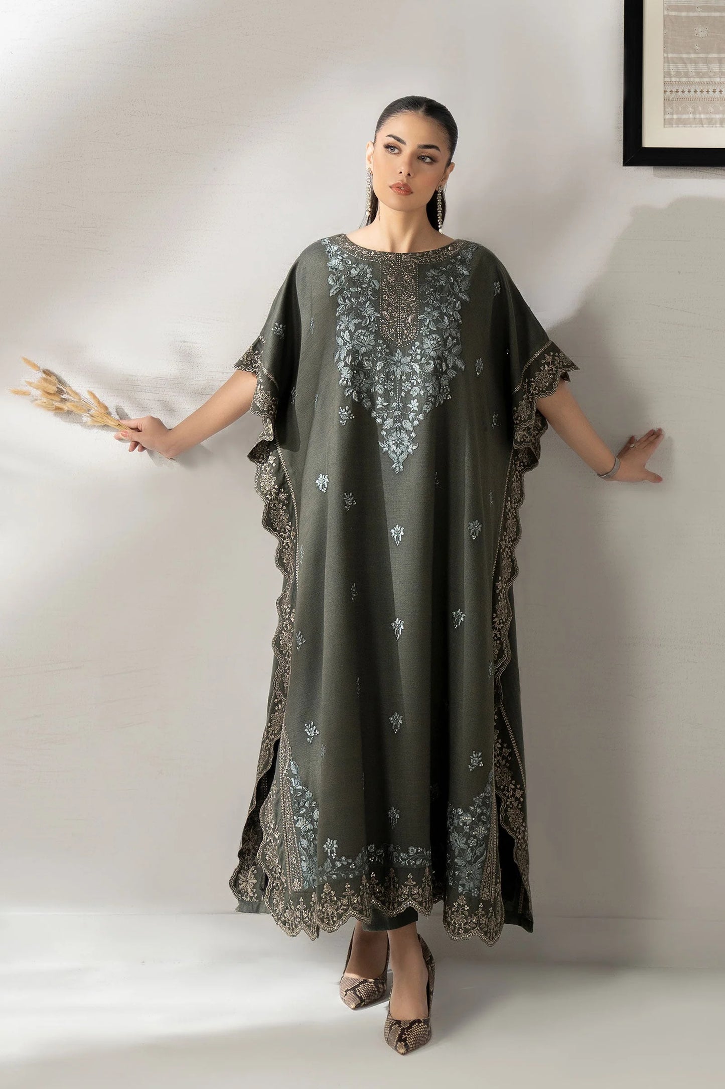 DW-W25-64-Green | Luxury Pret | MARIA.B