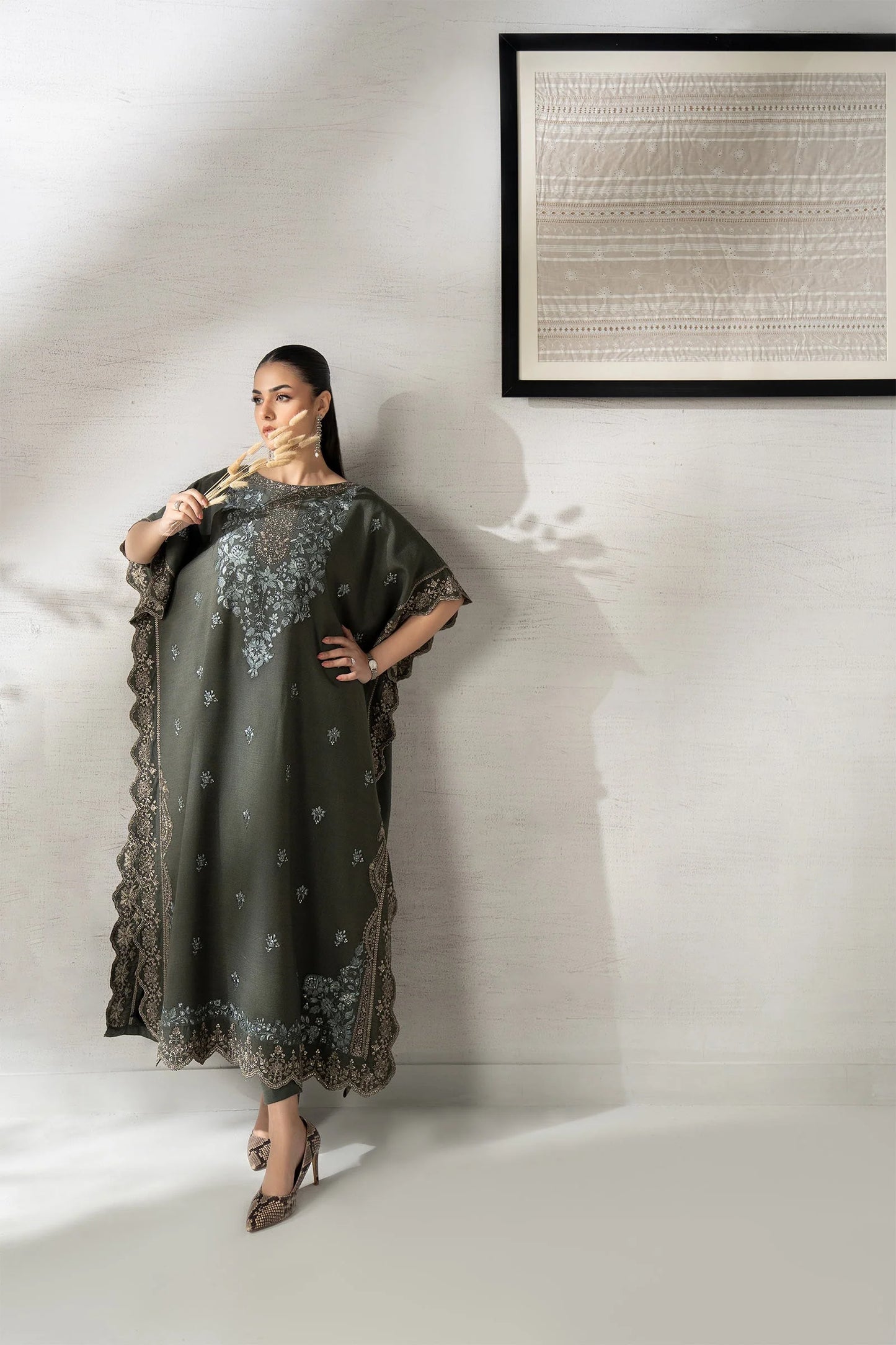 DW-W25-64-Green | Luxury Pret | MARIA.B