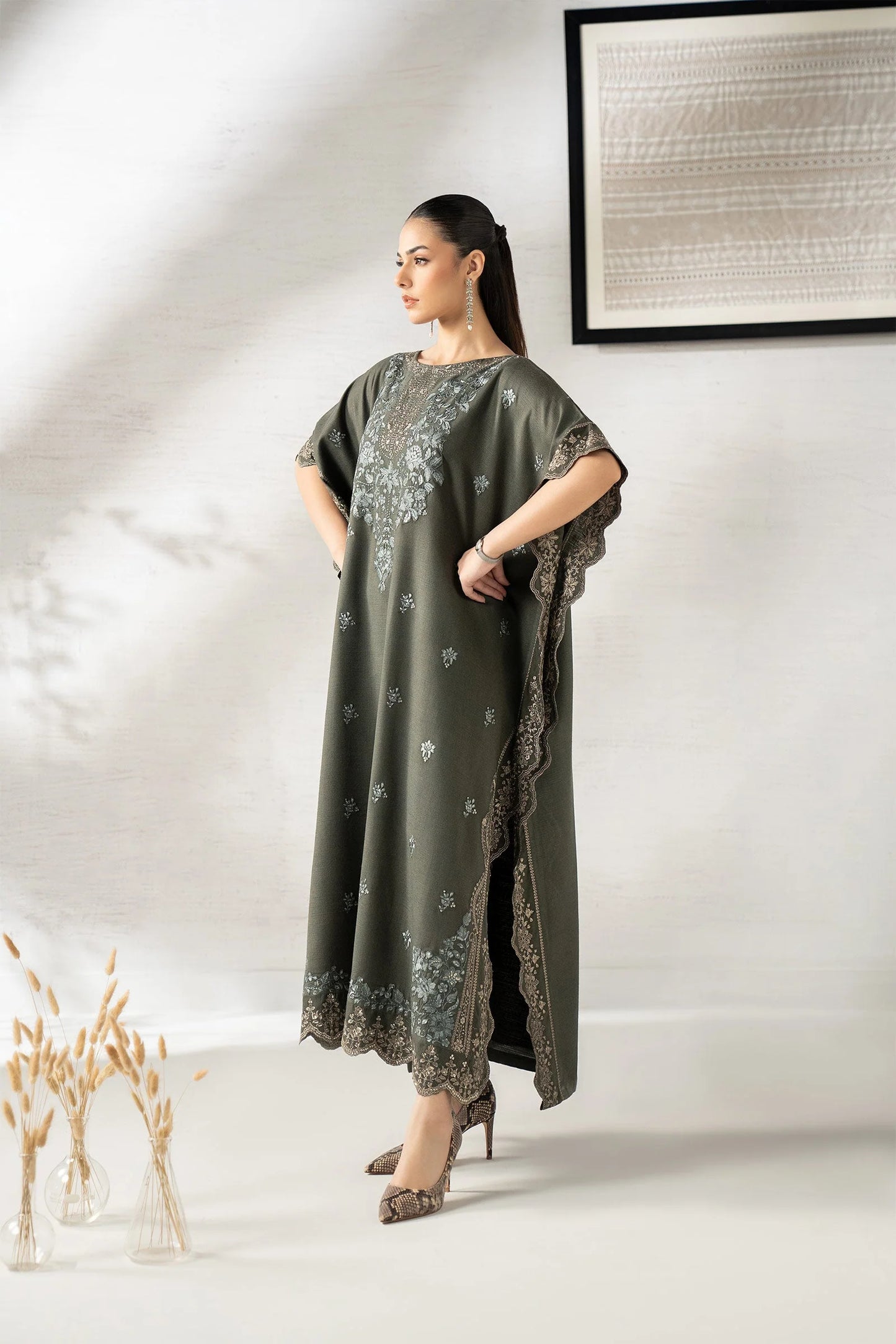 DW-W25-64-Green | Luxury Pret | MARIA.B