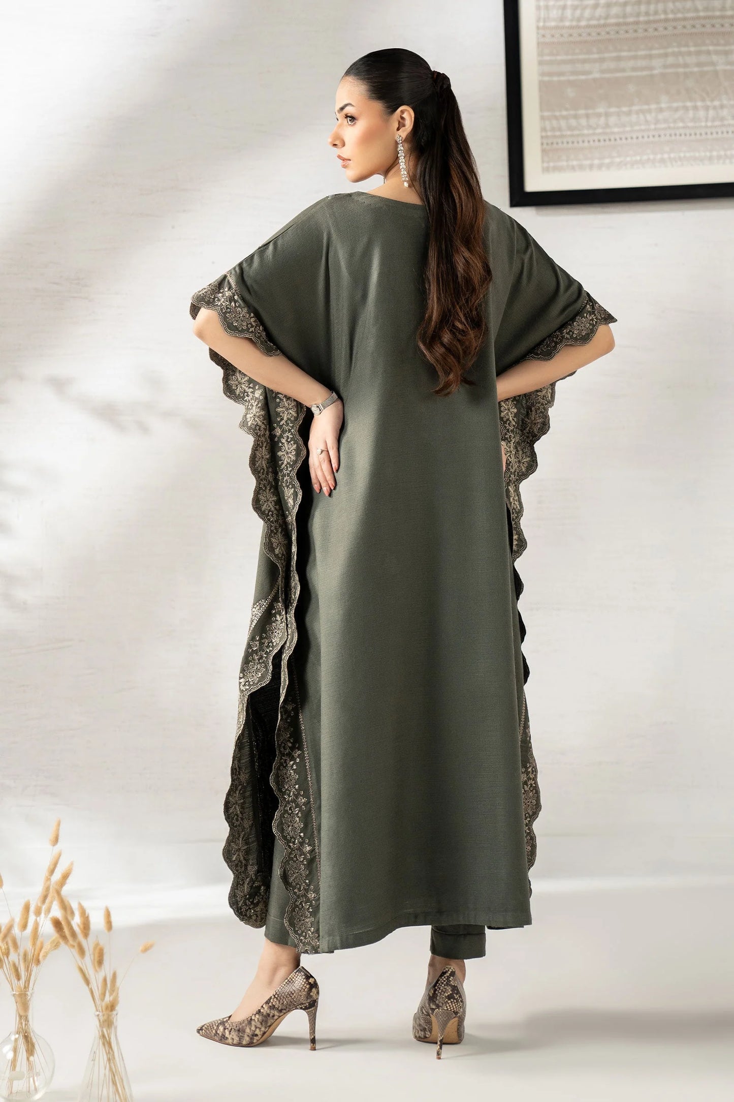 DW-W25-64-Green | Luxury Pret | MARIA.B