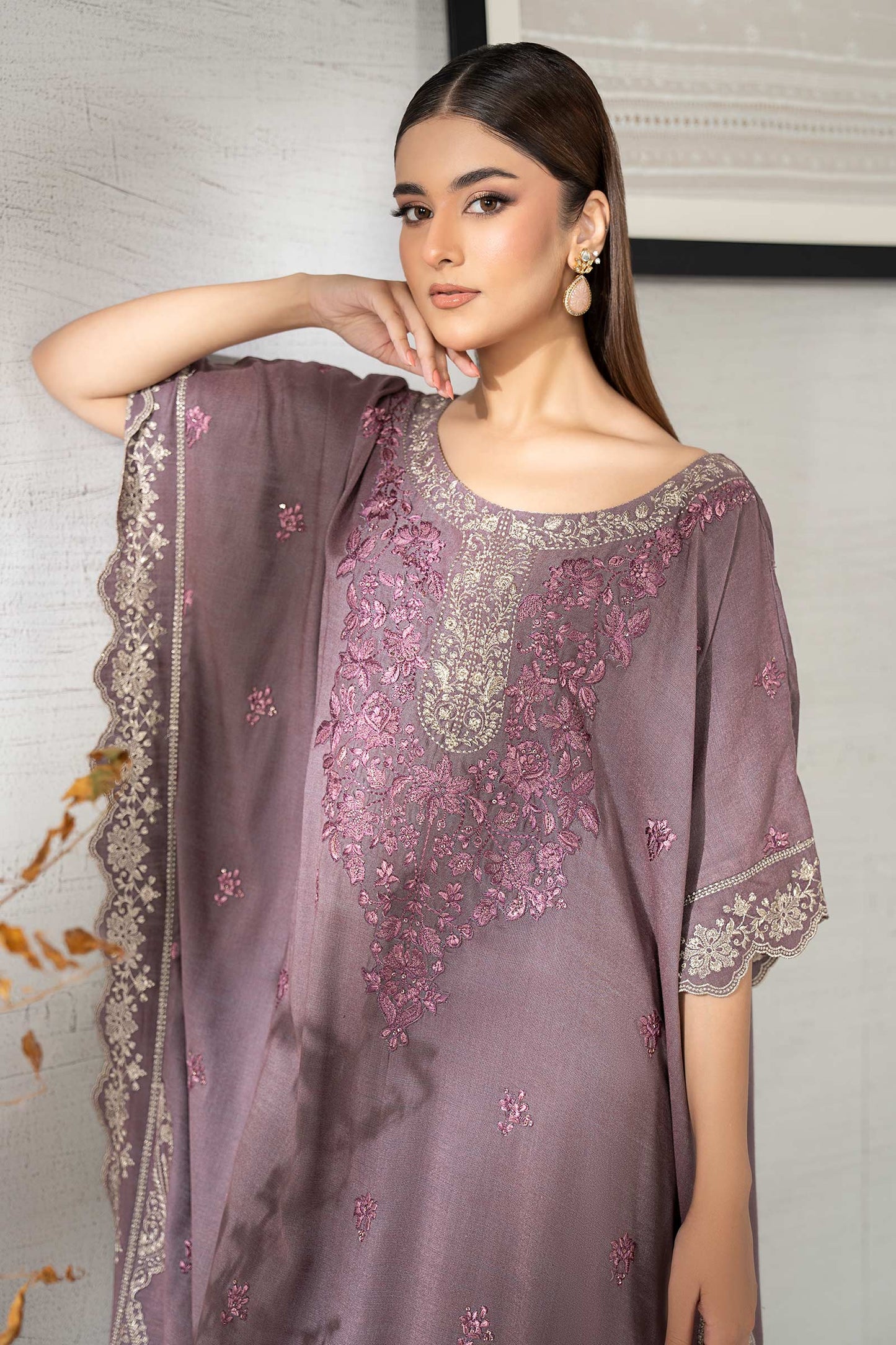 DW-W25-64-Lilac | Luxury Pret | MARIA.B