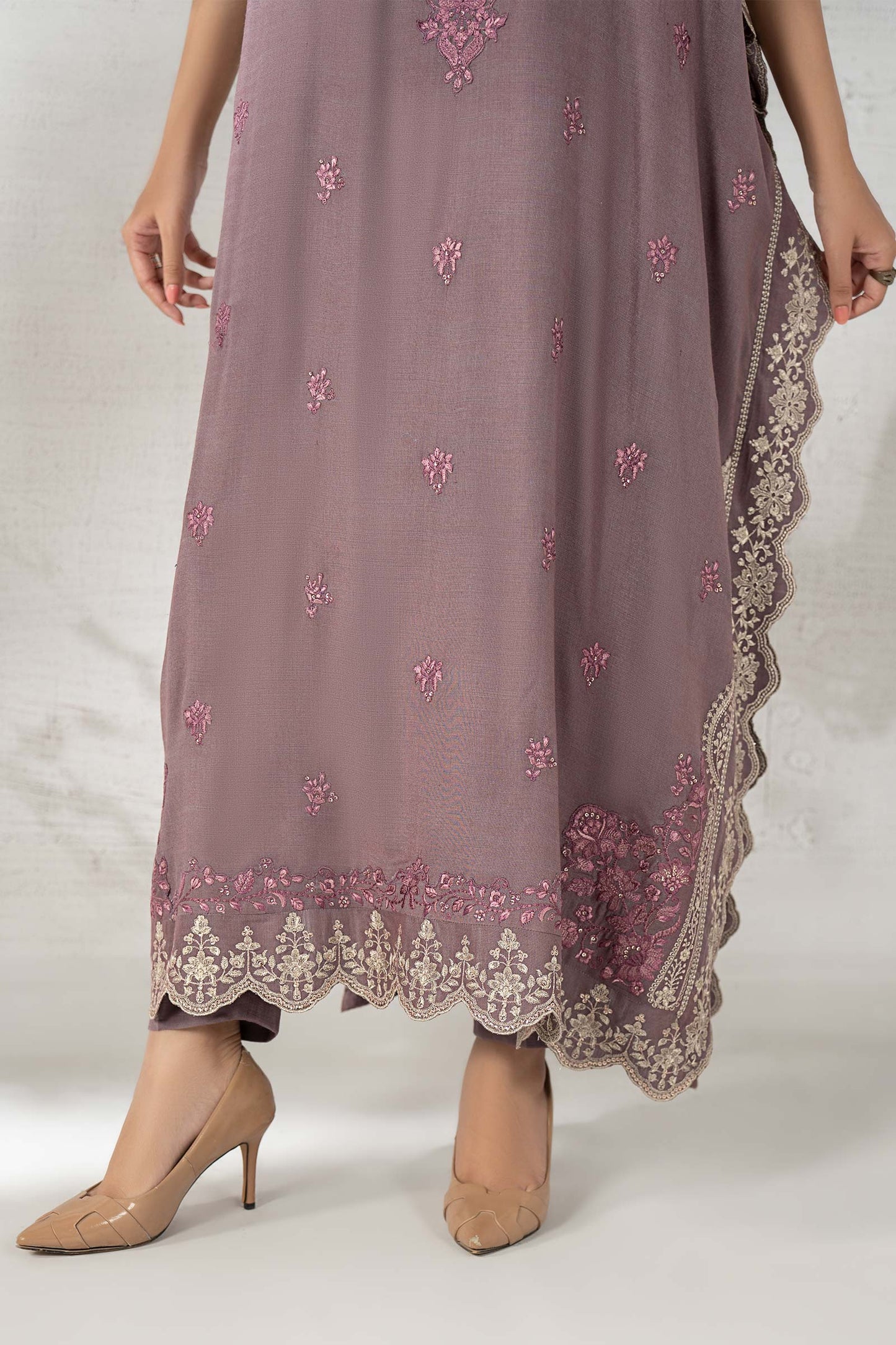 DW-W25-64-Lilac | Luxury Pret | MARIA.B