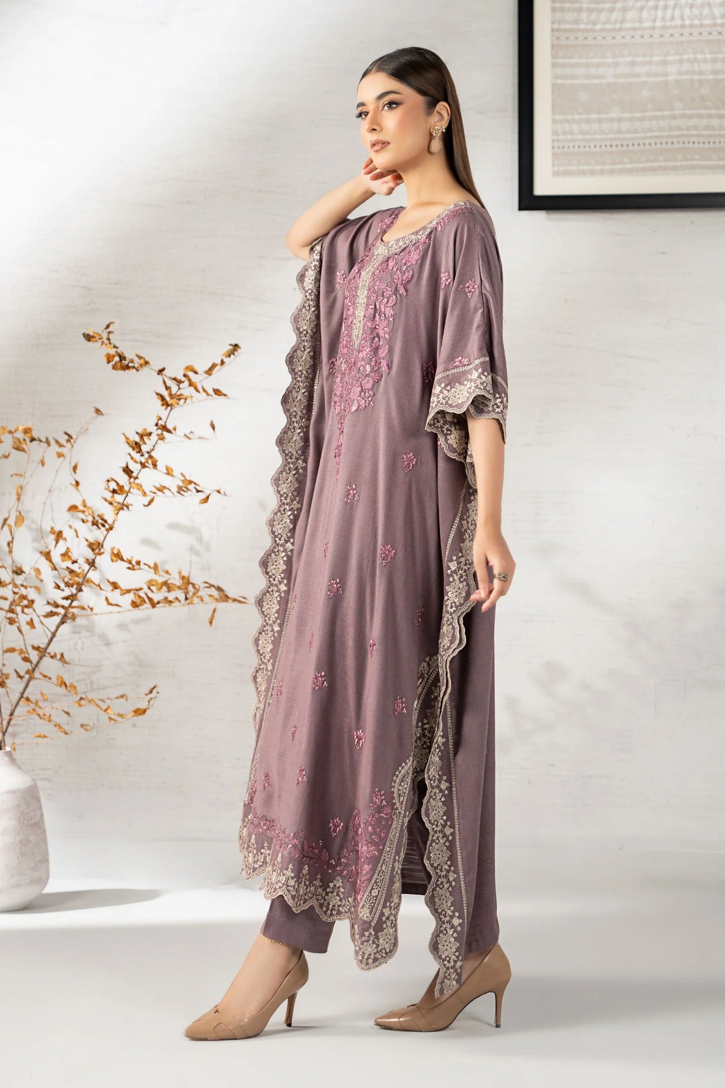 DW-W25-64-Lilac | Luxury Pret | MARIA.B