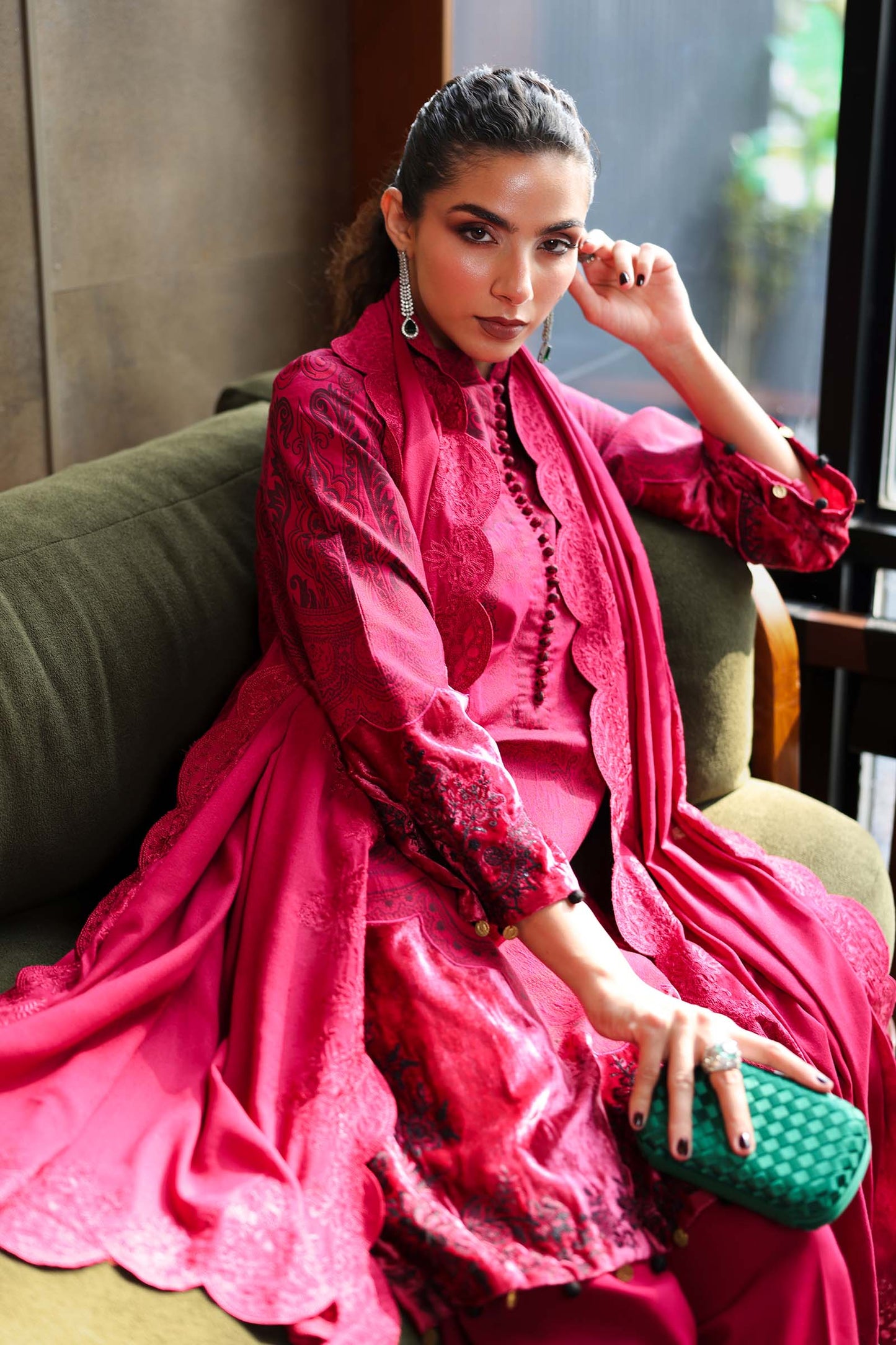 DW-W25-75-Red | Luxury Pret | MARIA.B