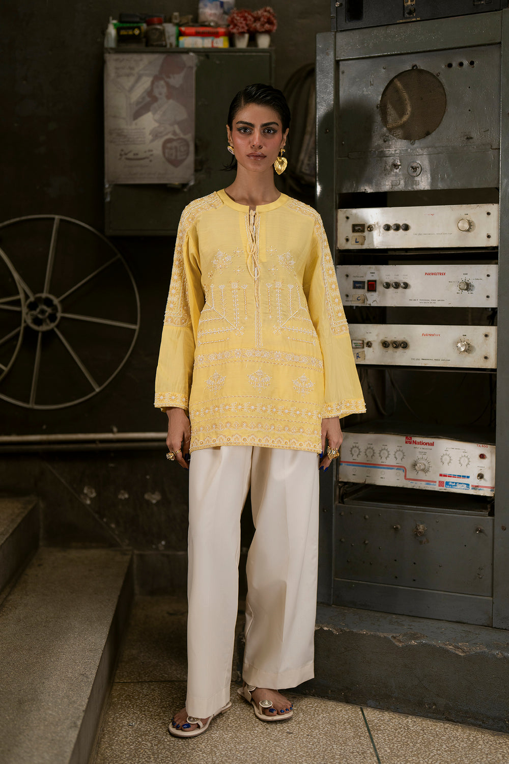 BRIGHT YELLOW | E0608/119/109 | Boho Look Book | Ethnc