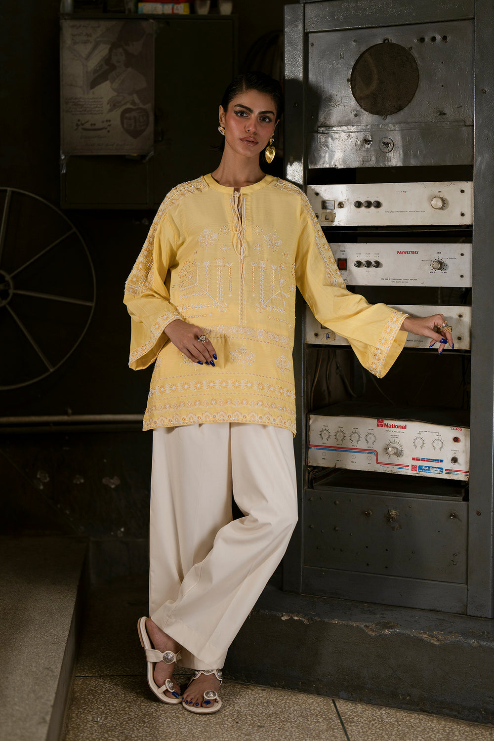 BRIGHT YELLOW | E0608/119/109 | Boho Look Book | Ethnc