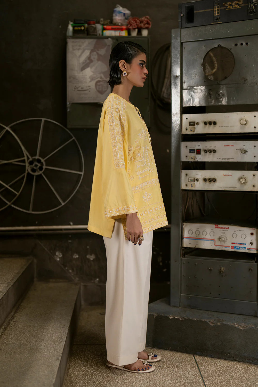 BRIGHT YELLOW | E0608/119/109 | Boho Look Book | Ethnc