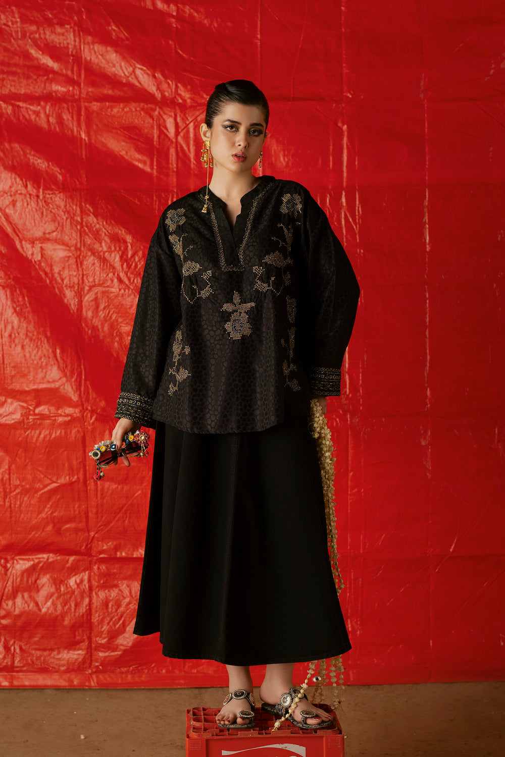 JET BLACK | E0618/119/902 | Boho Look Book | Ethnc