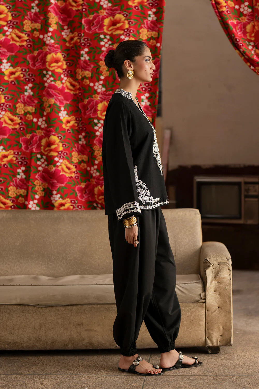 BLACK | E0629/119/901 | Boho Look Book | Ethnc