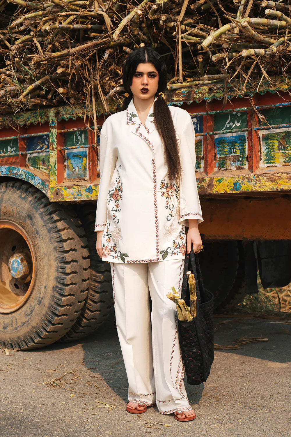 OFF WHITE | E0646/119/002 | Boho Look Book | Ethnc