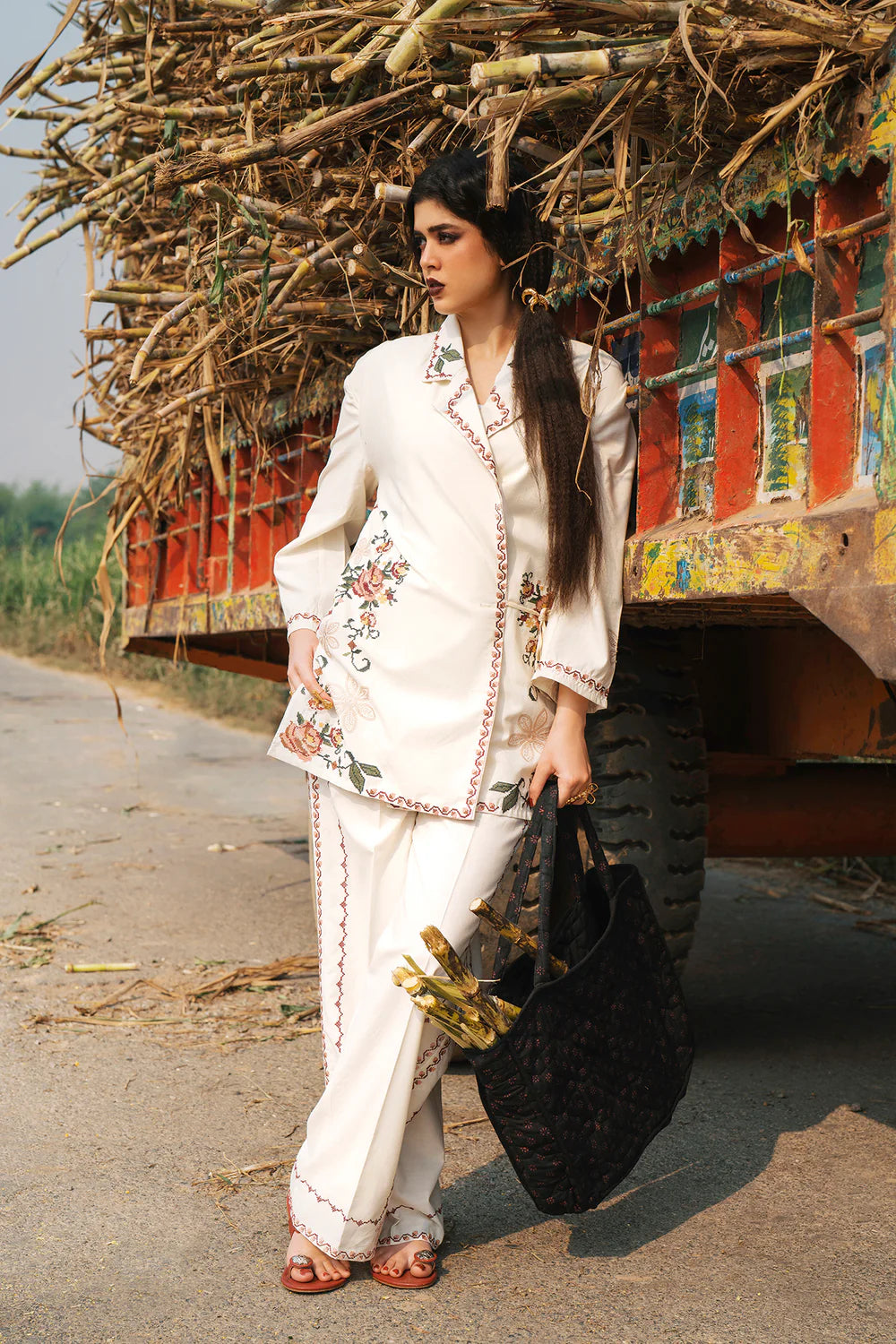 OFF WHITE | E0646/119/002 | Boho Look Book | Ethnc