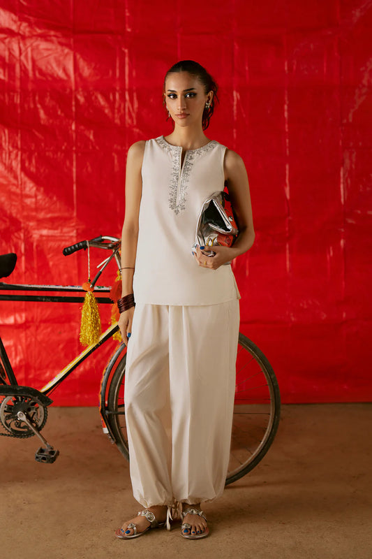 OFF WHITE | E0668/119/002 | Boho Look Book | Ethnc