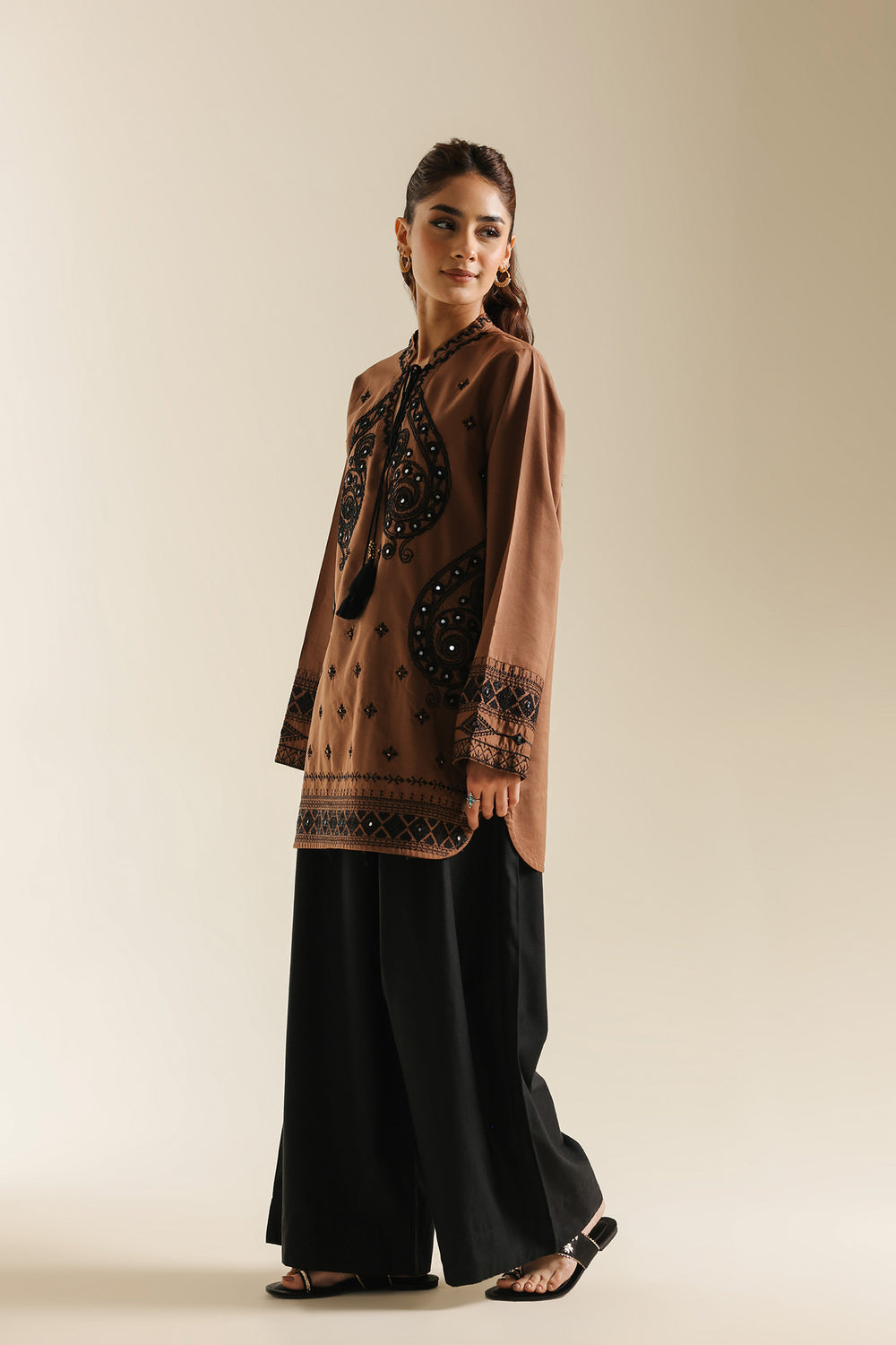 CHOCOLATE BROWN | E0701/119/804 | Boho Look Book | Ethnc