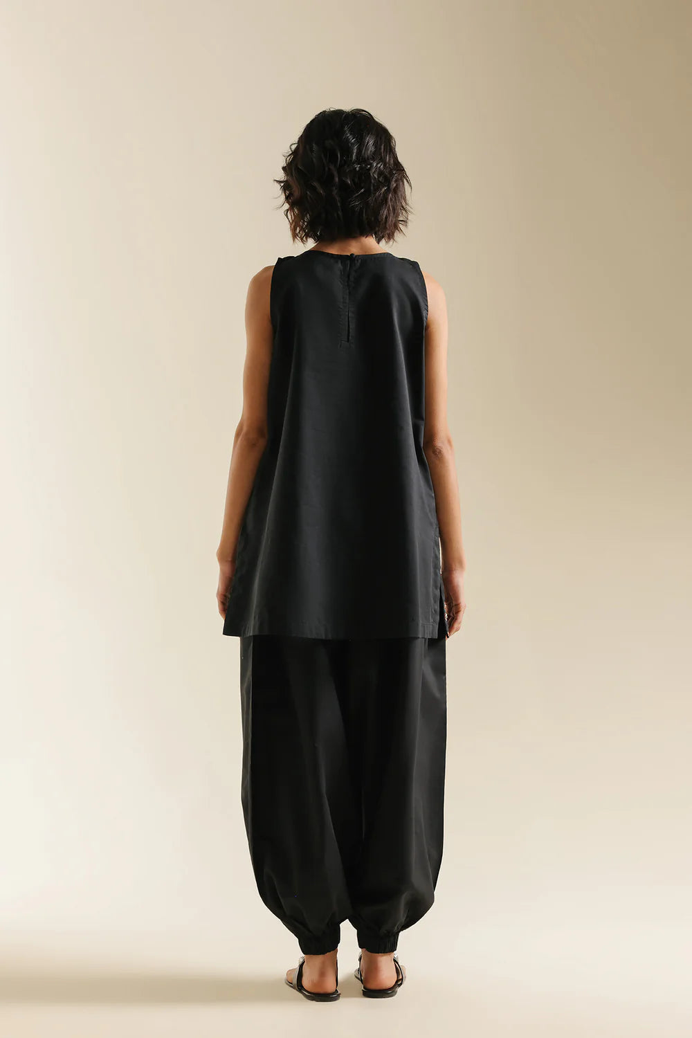 JET BLACK | E0709/119/902 | Boho Look Book | Ethnc