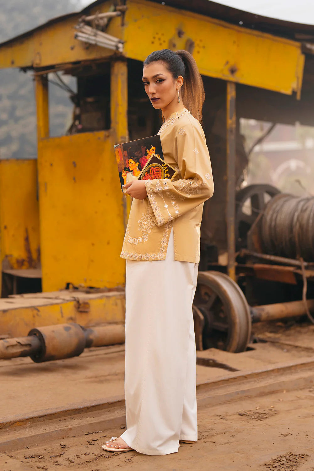 BEIGE | E0714/119/113 | Boho Look Book | Ethnc