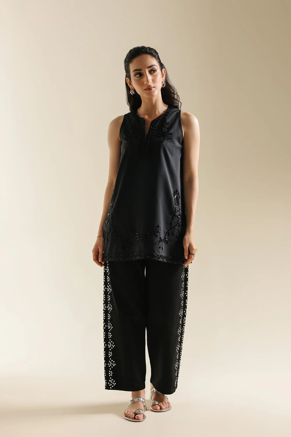 BLACK | E0754/119/901 | Boho Look Book | Ethnc