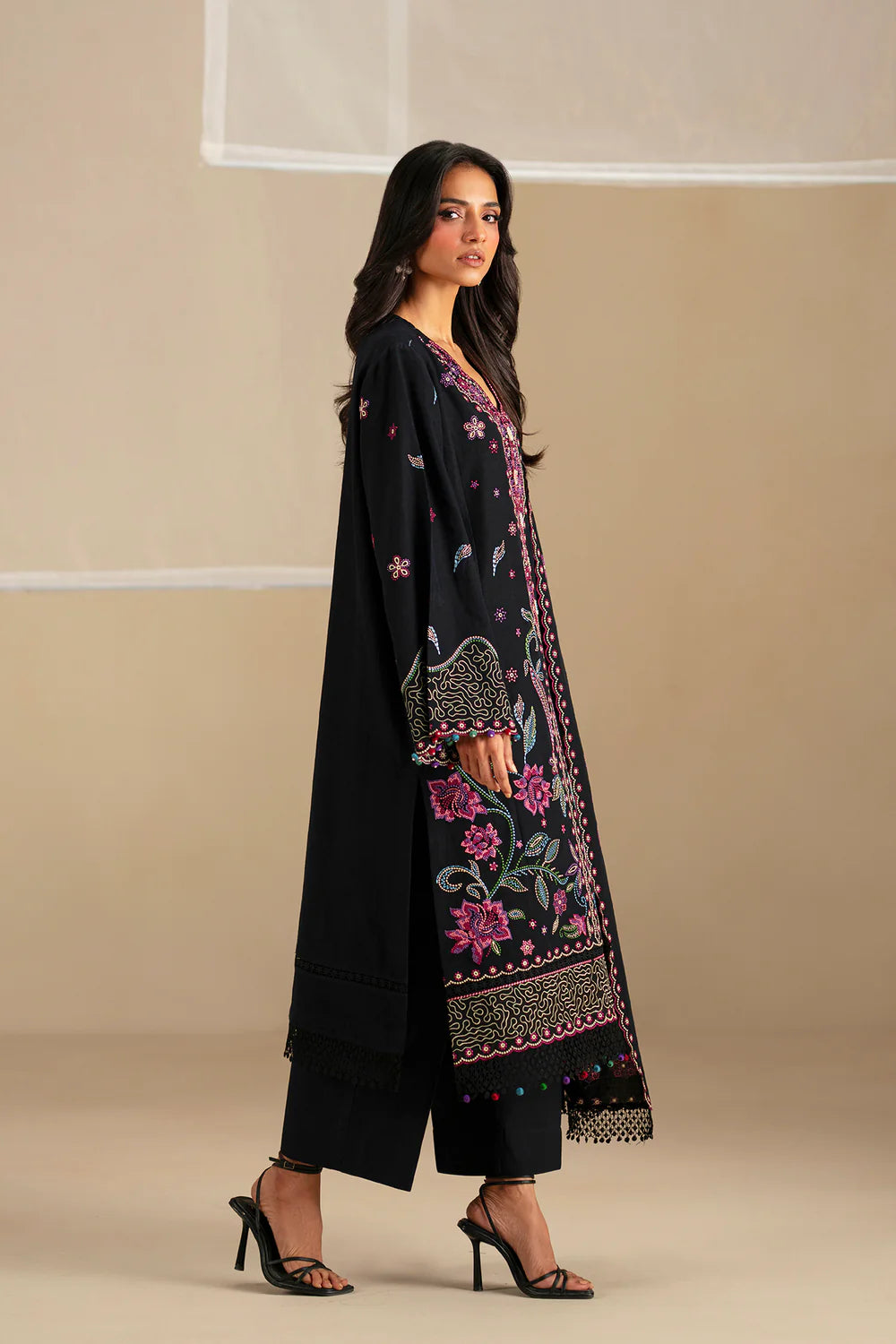 JET BLACK | E0782/203/902 | Unstitched Winter '25 | Ethnc