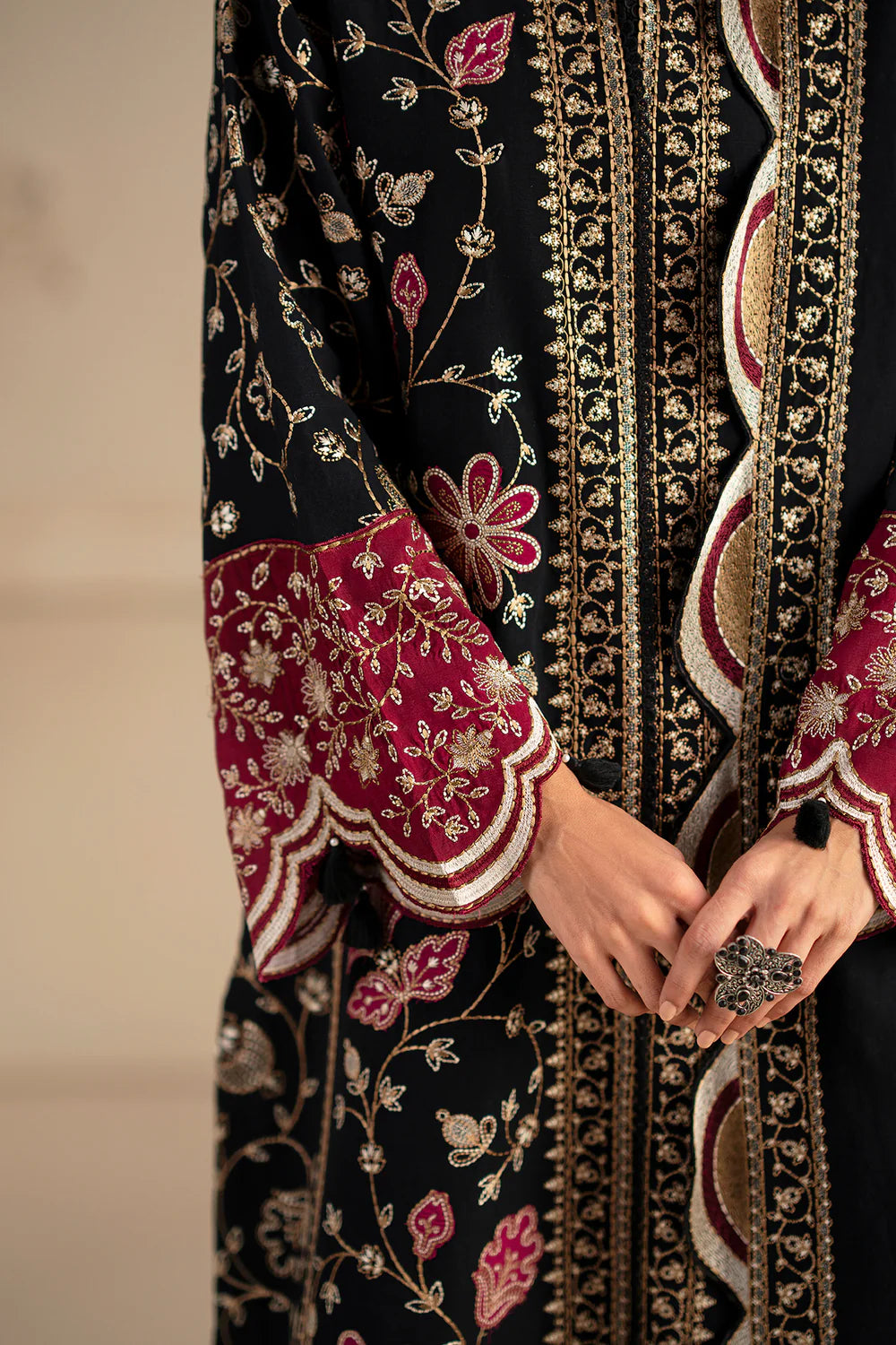 JET BLACK | E0784/203/902 | Unstitched Winter '25 | Ethnc
