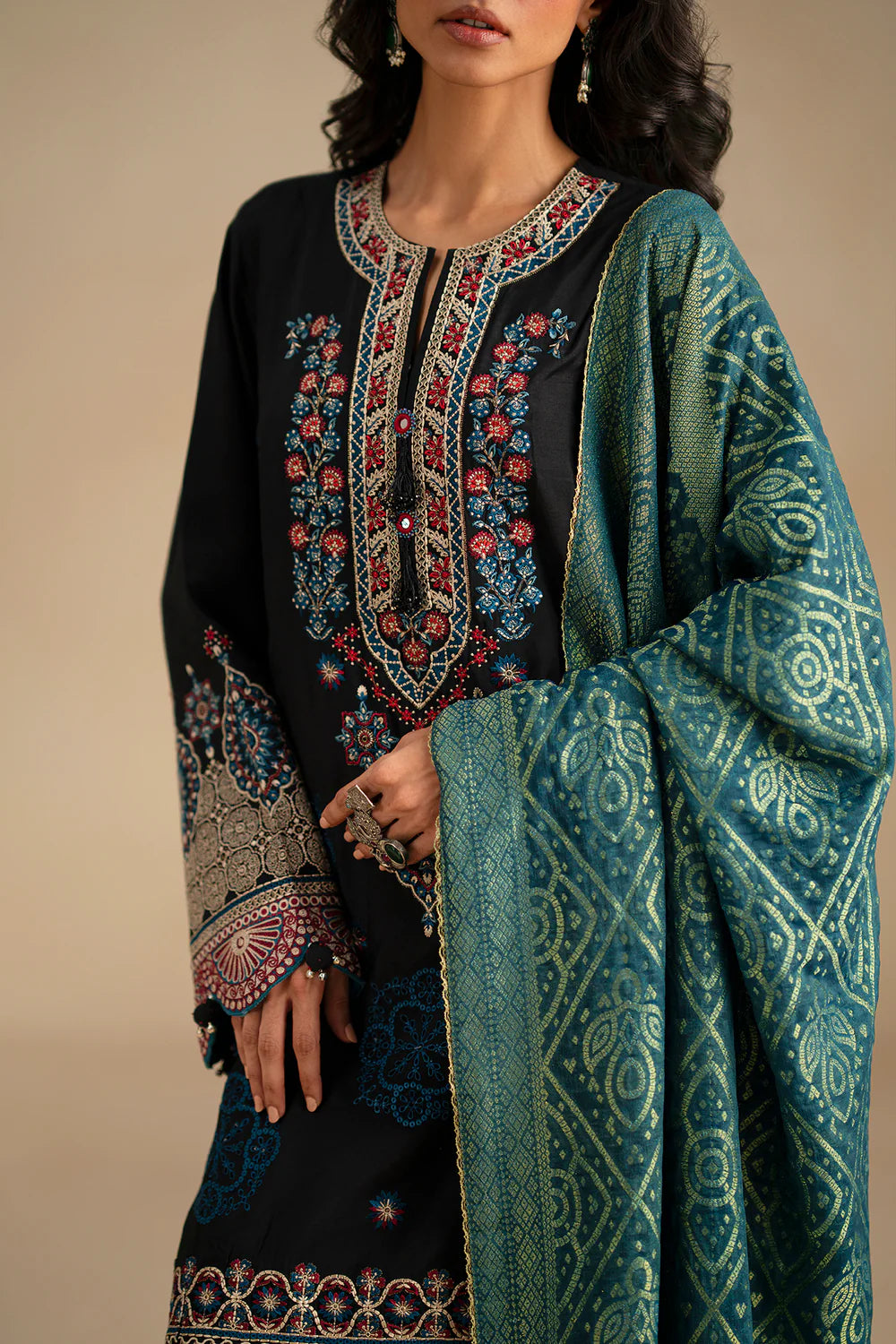 JET BLACK | E0792/203/902 | Unstitched Winter '25 | Ethnc