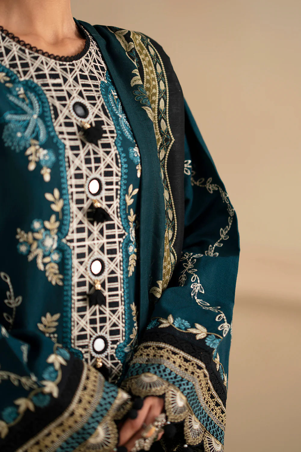 TEAL | E0799/203/711 | Unstitched Winter '25 | Ethnc