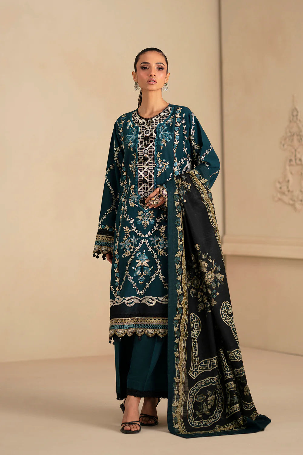 TEAL | E0799/203/711 | Unstitched Winter '25 | Ethnc