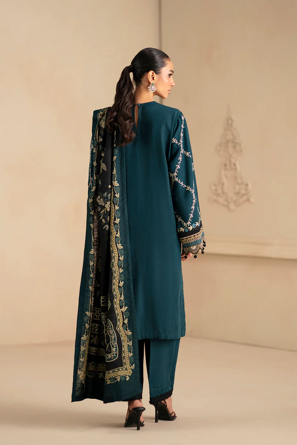 TEAL | E0799/203/711 | Unstitched Winter '25 | Ethnc