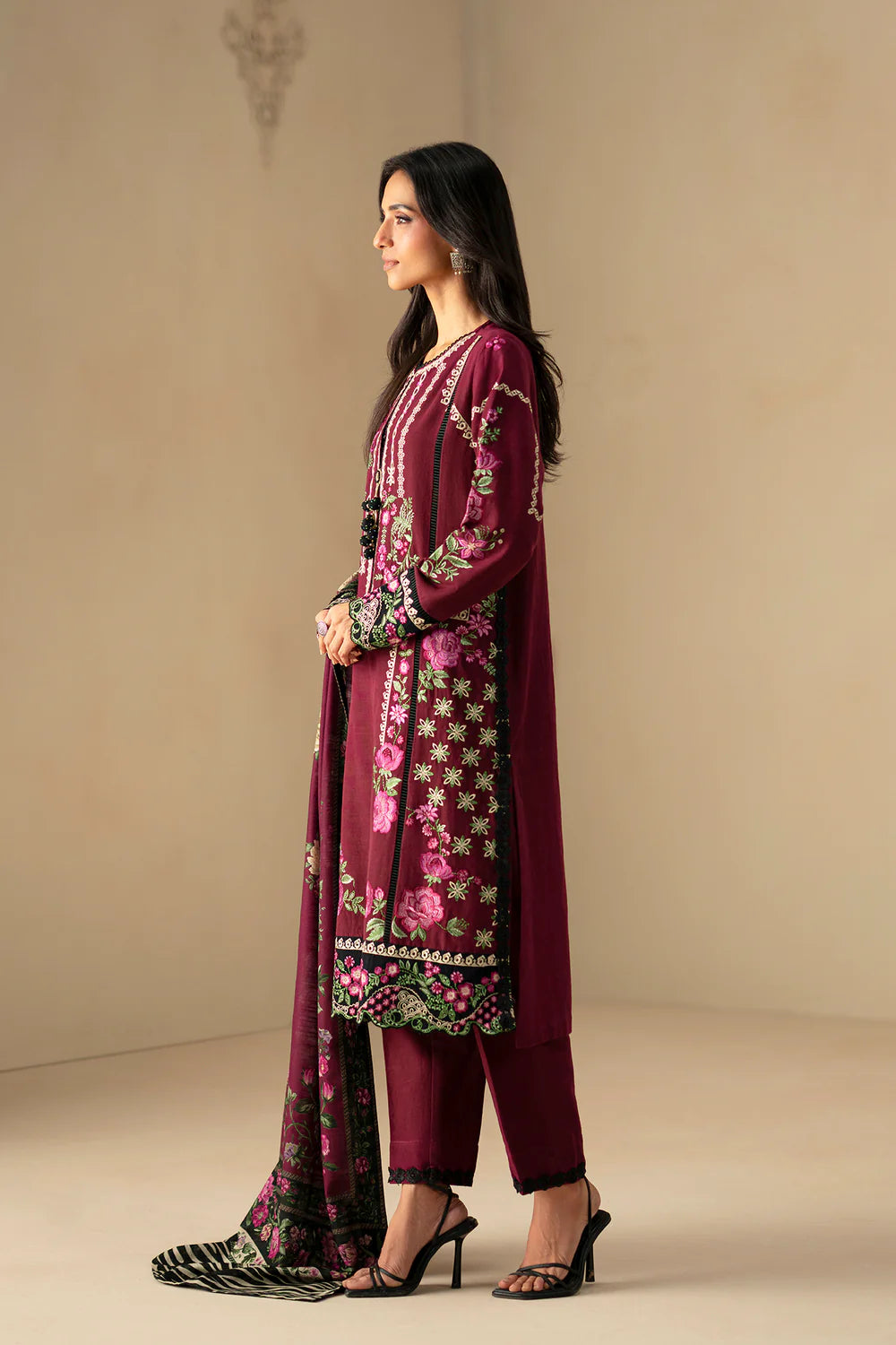 DEEP PLUM | E0800/203/516 | Unstitched Winter '25 | Ethnc