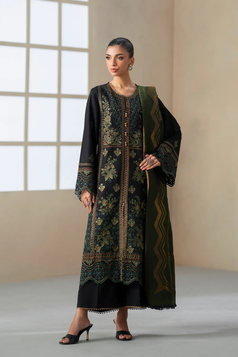 JET BLACK | E0801/203/902 | Unstitched Rozana A/W '25 Drop 2 | Ethnc