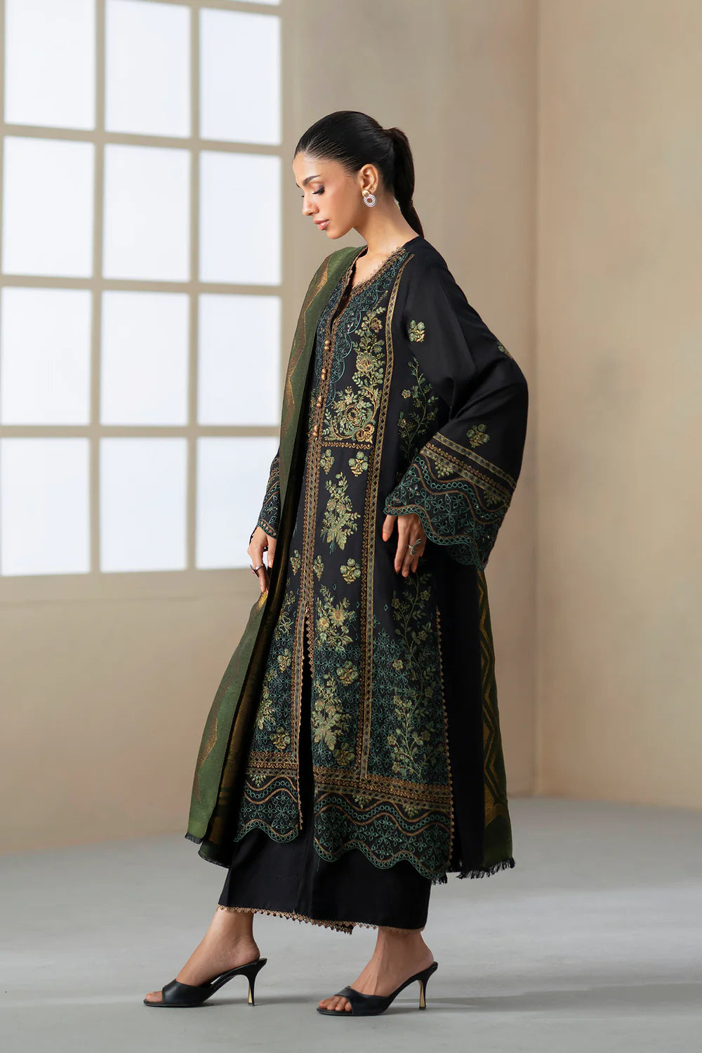 JET BLACK | E0801/203/902 | Unstitched Rozana A/W '25 Drop 2 | Ethnc