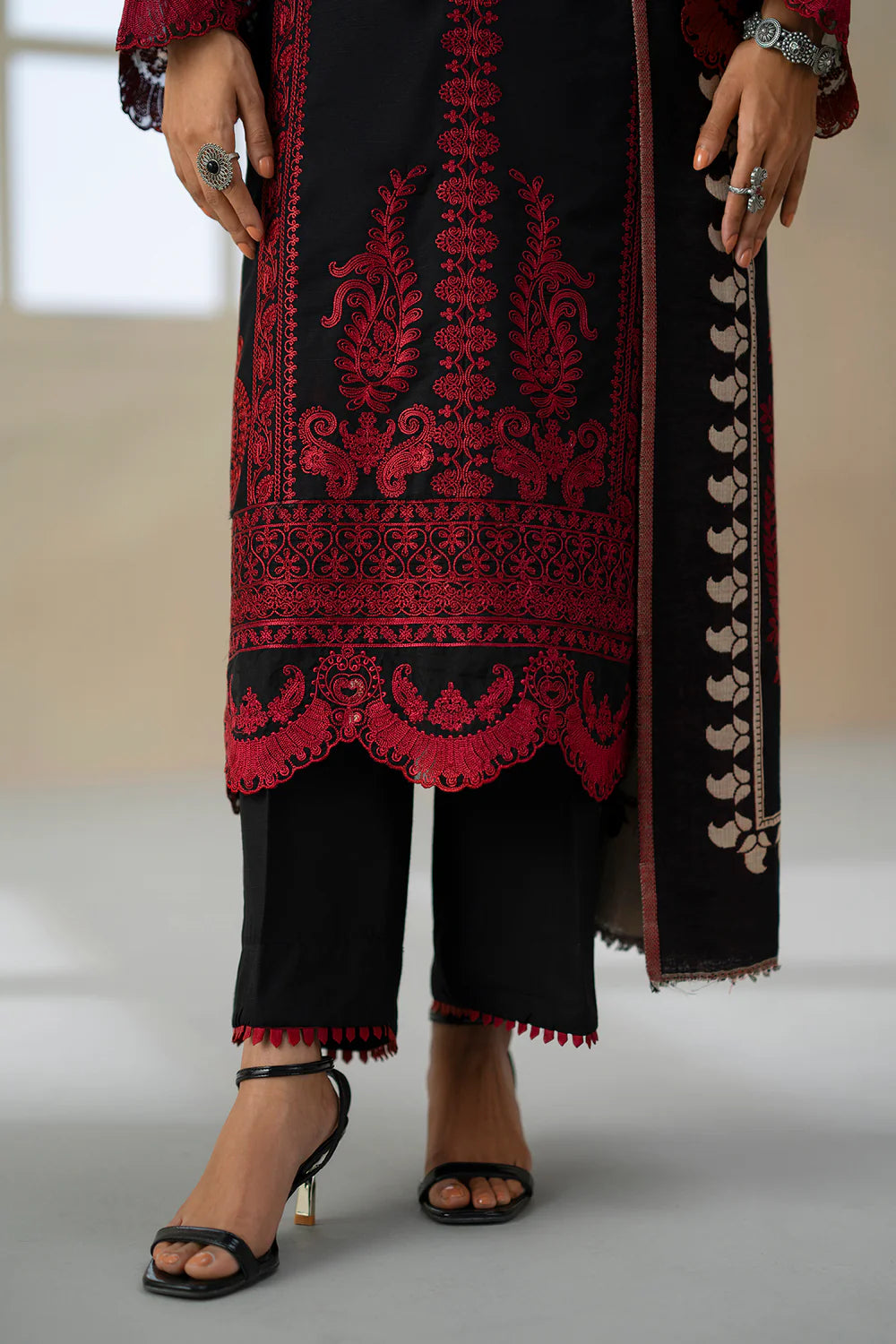 JET BLACK | E0810/203/902 | Unstitched Rozana A/W '25 Drop 2 | Ethnc