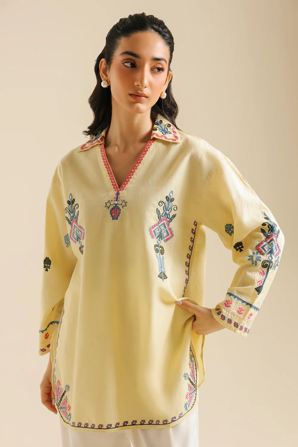 YELLOW | E0816-119-101 | BOHO NEW LOOKBOOK | Ethnc