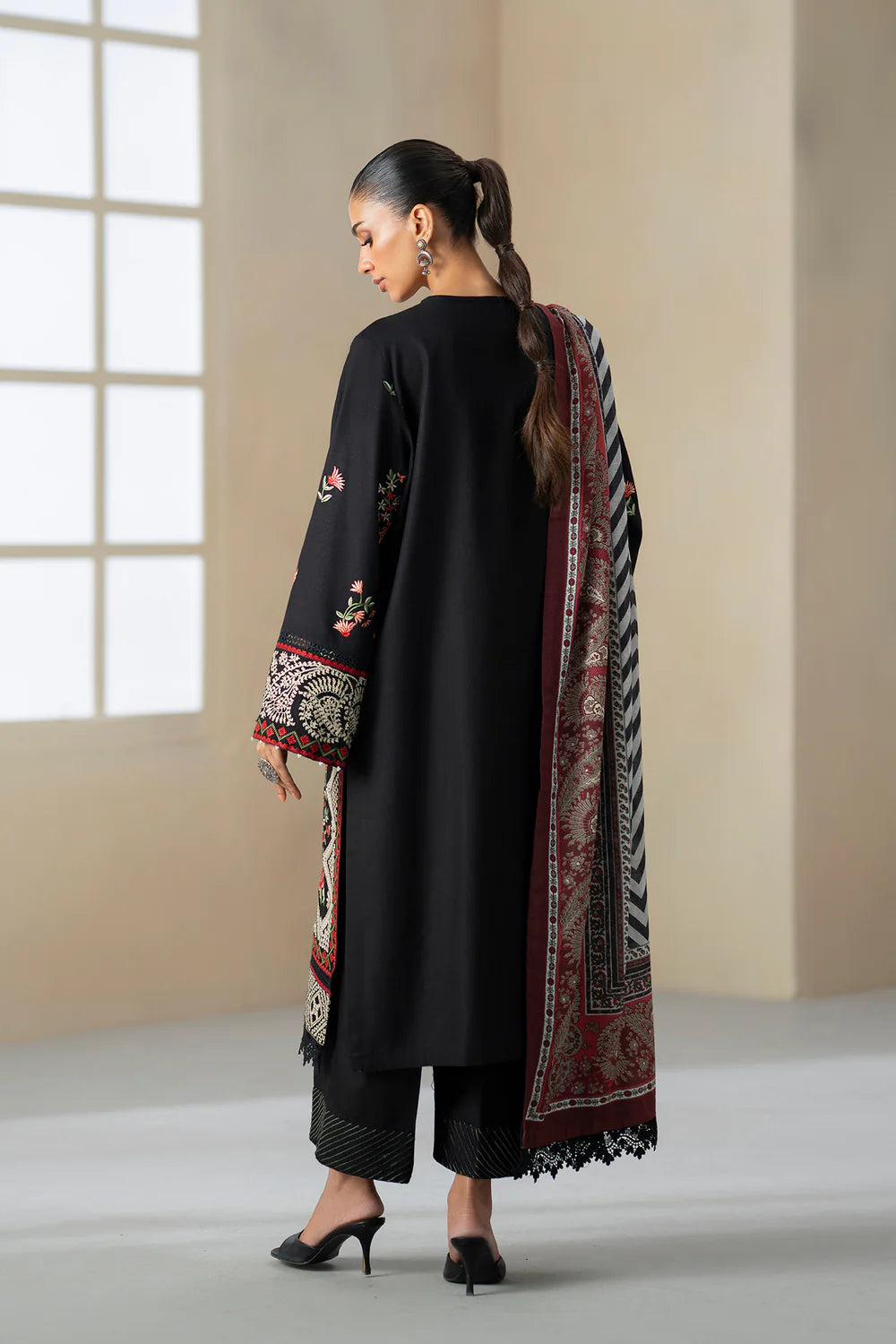 JET BLACK | E0816/203/902 | Unstitched Rozana A/W '25 Drop 2 | Ethnc