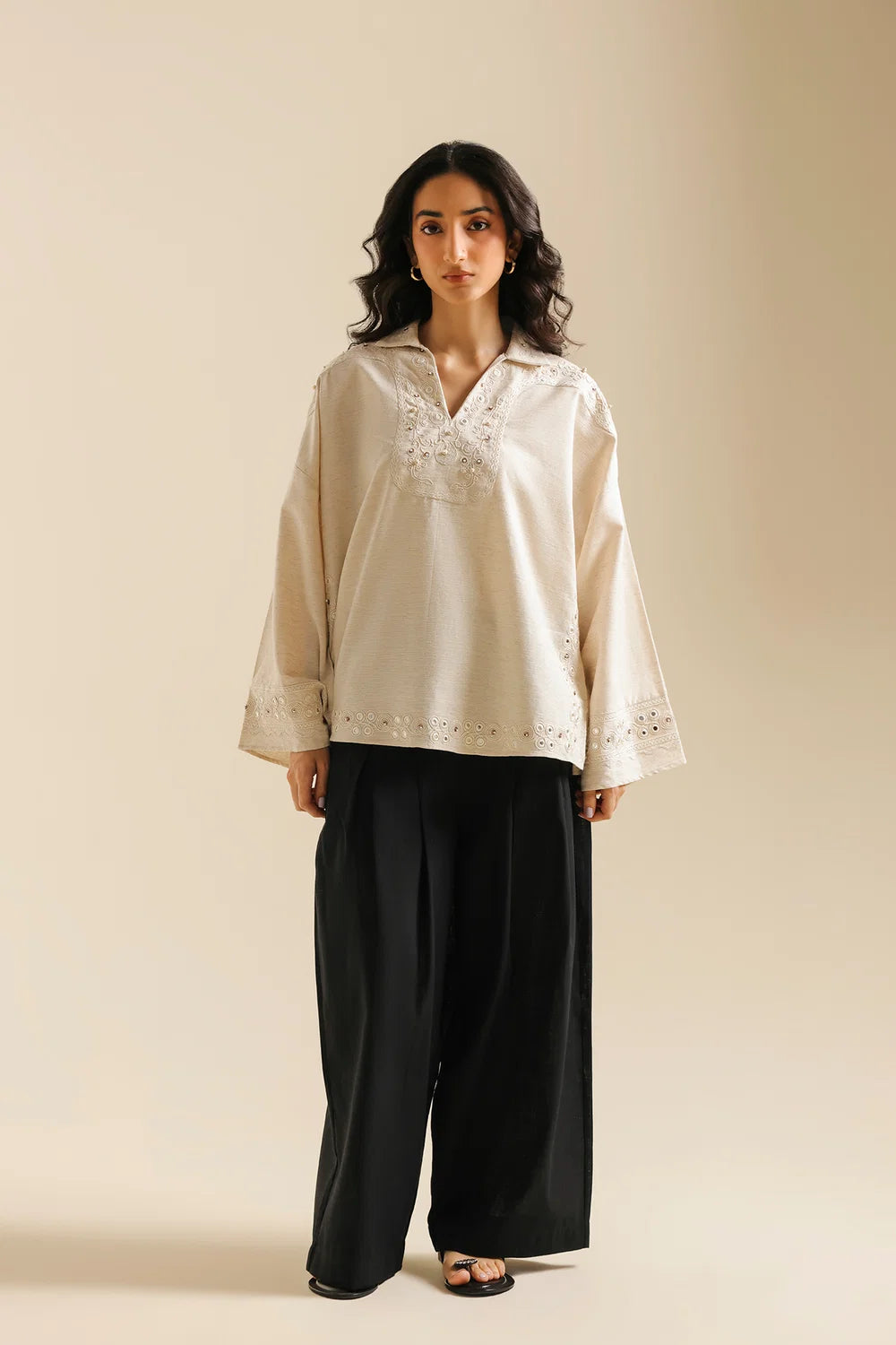 JET BLACK | E0837-119-902 | BOHO NEW LOOKBOOK | Ethnc