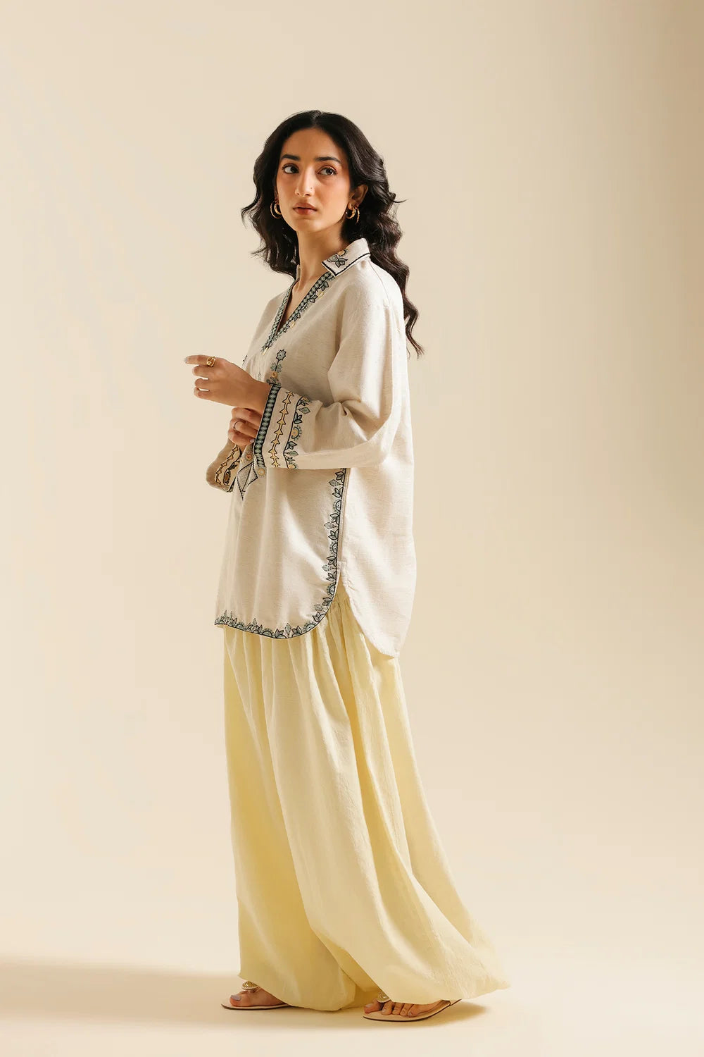 VANILLA ICE | E0840/119/005 | BOHO NEW LOOKBOOK | Ethnc