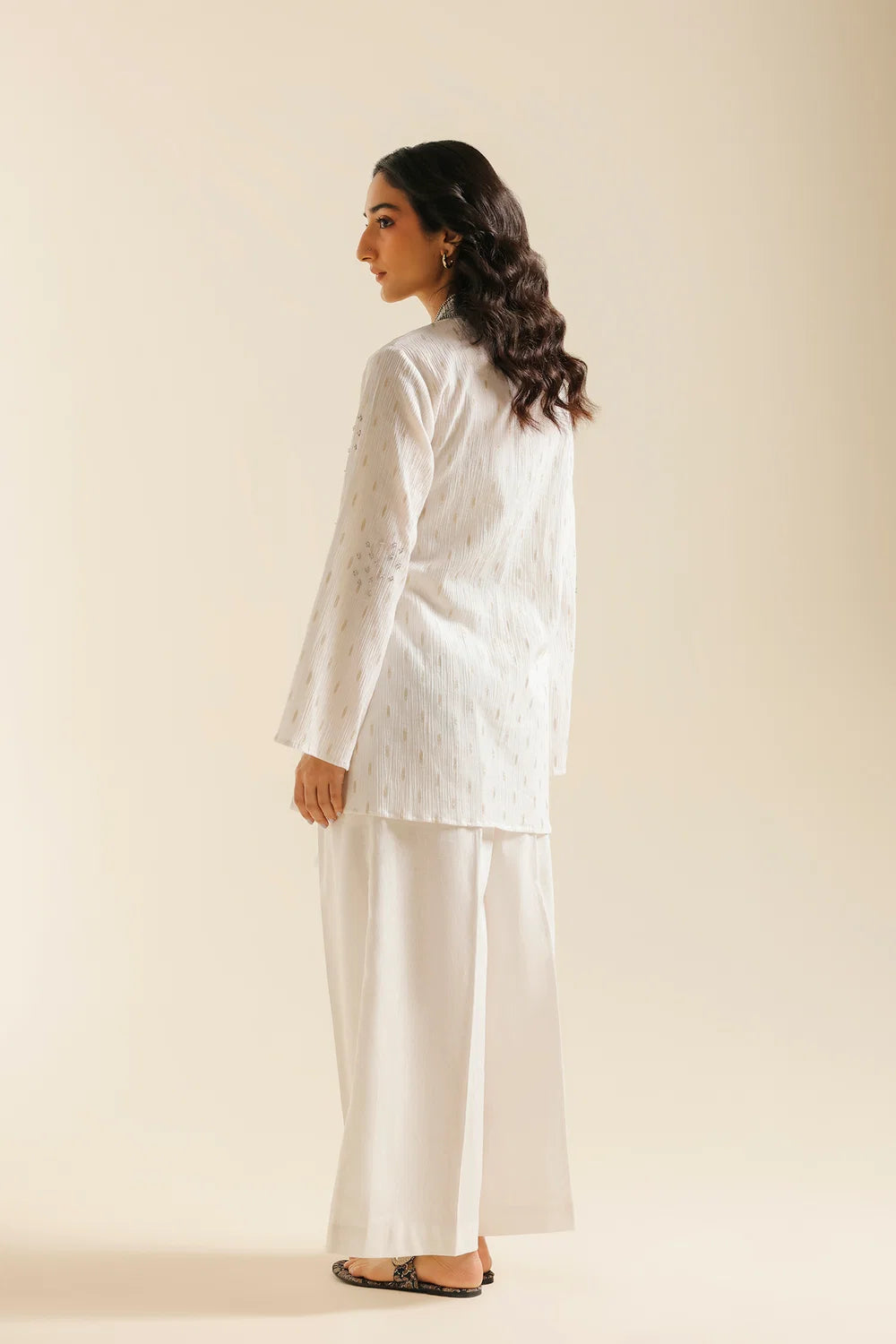 OFF WHITE | E0855/119/002 | BOHO NEW LOOKBOOK | Ethnc