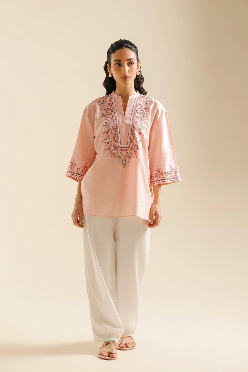 POWDER CORAL | E0858/119/327 | BOHO NEW LOOKBOOK | Ethnc