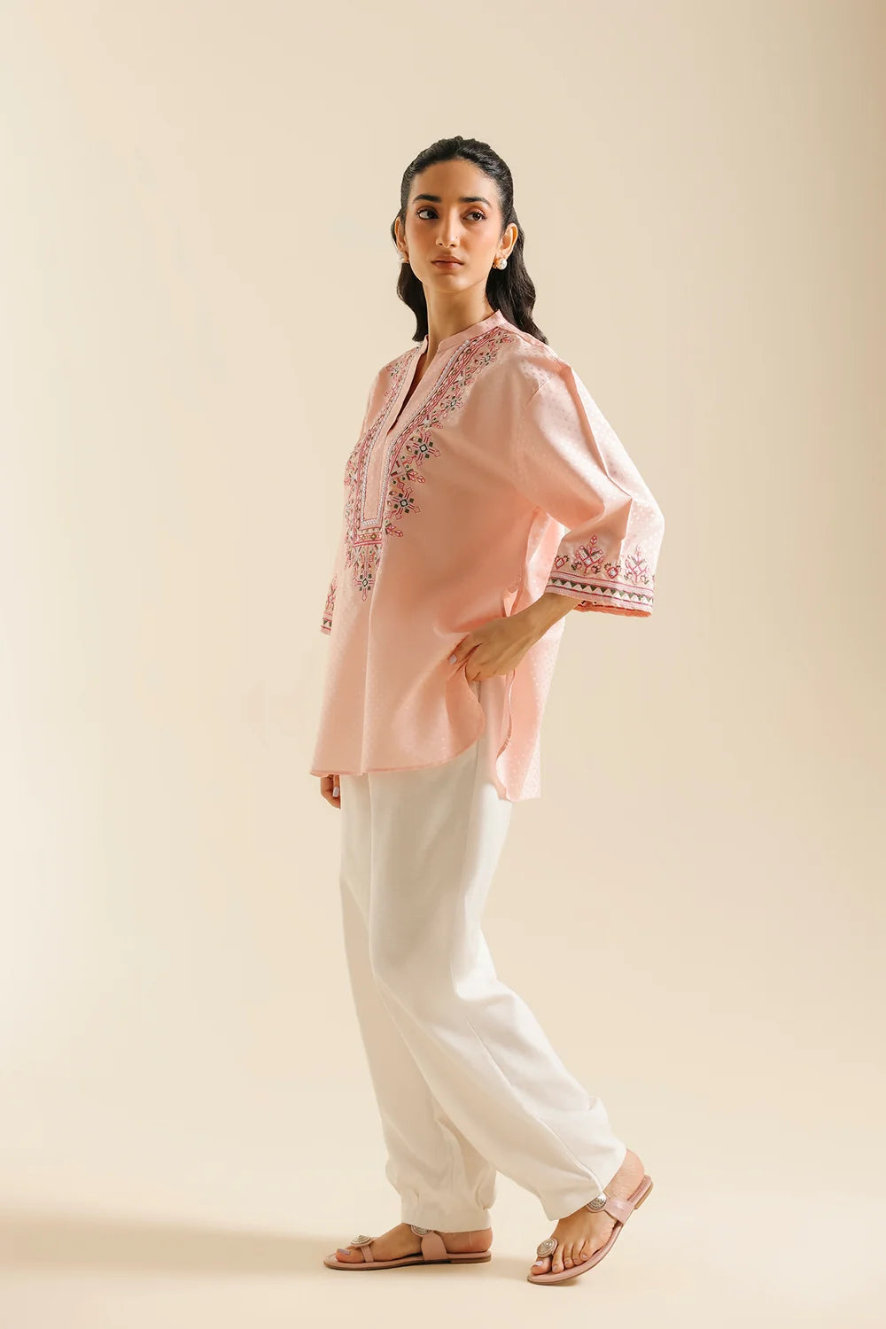 POWDER CORAL | E0858/119/327 | BOHO NEW LOOKBOOK | Ethnc