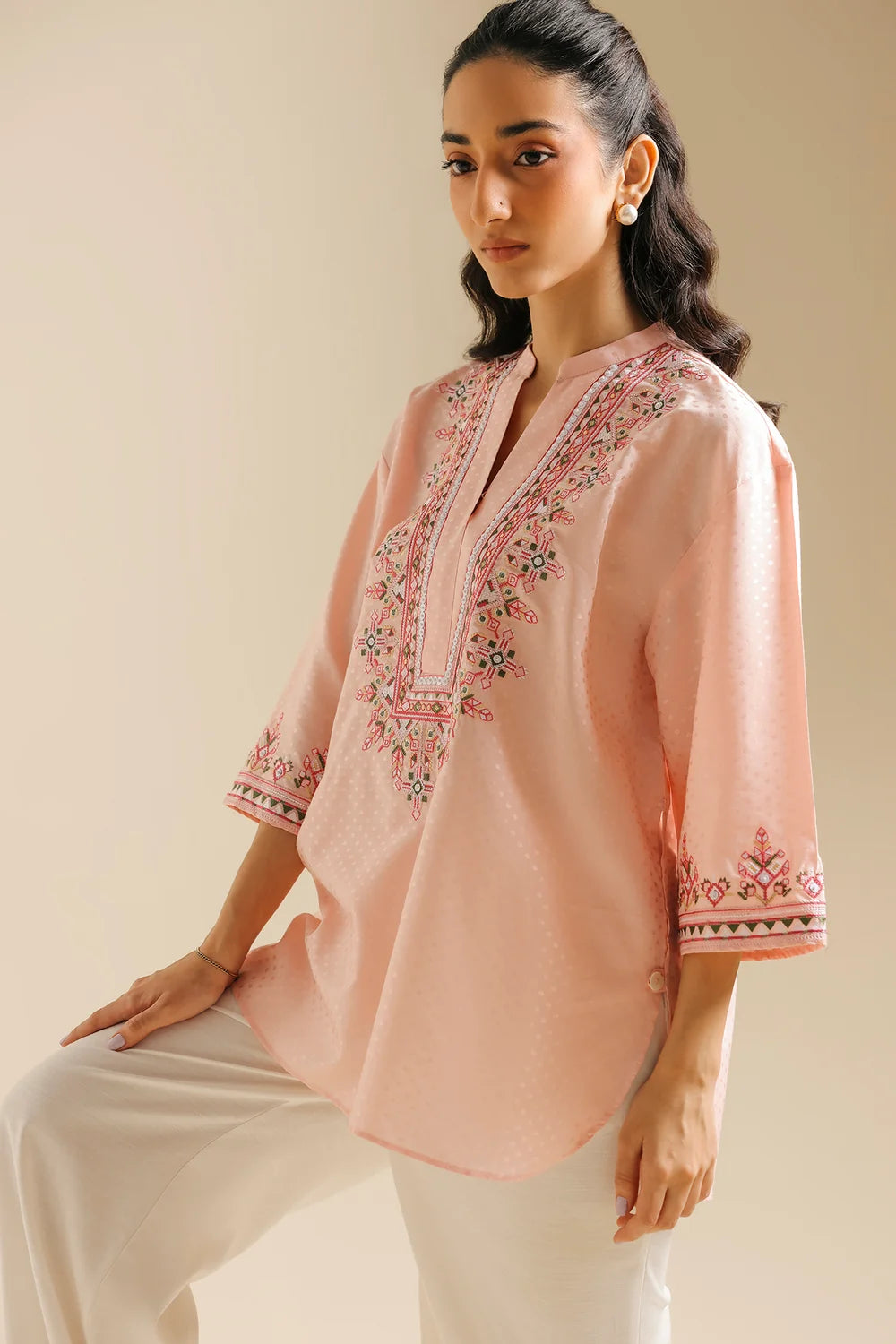 POWDER CORAL | E0858/119/327 | BOHO NEW LOOKBOOK | Ethnc