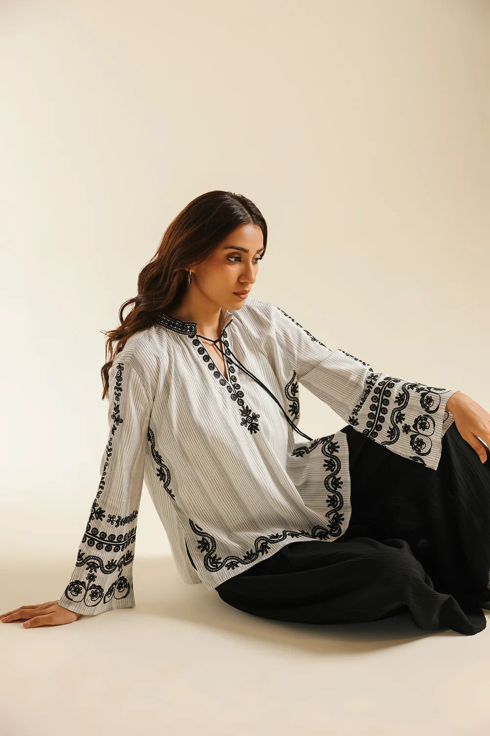 WHITE | E0859-119-001 | BOHO NEW LOOKBOOK | Ethnc