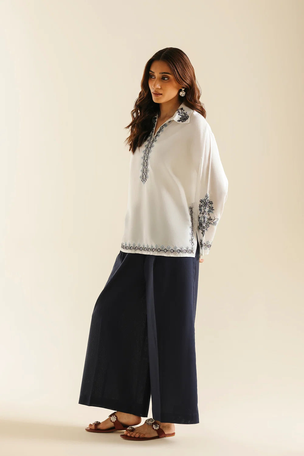 OFF WHITE | E0868/119/002 | BOHO NEW LOOKBOOK | Ethnc