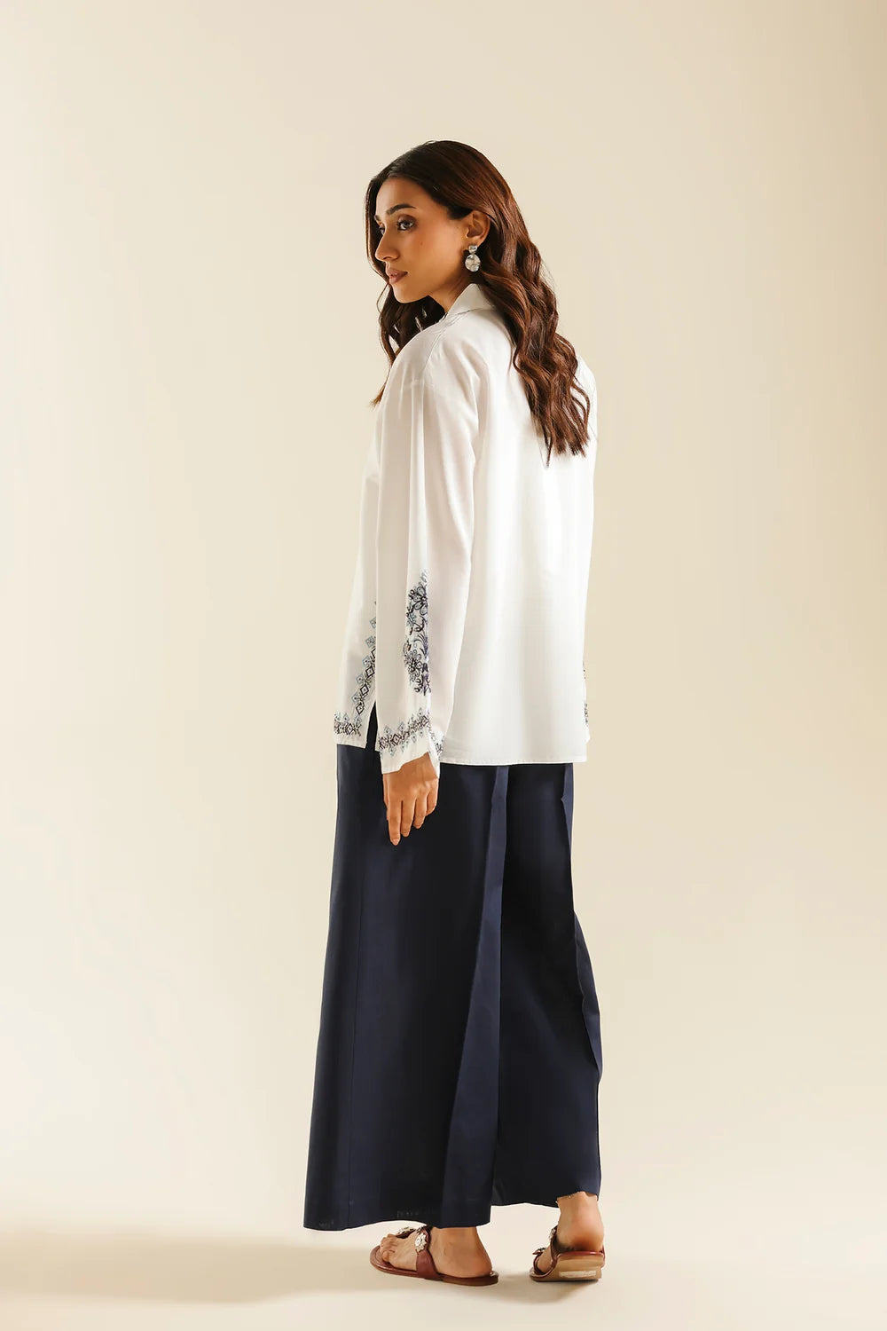 OFF WHITE | E0868/119/002 | BOHO NEW LOOKBOOK | Ethnc