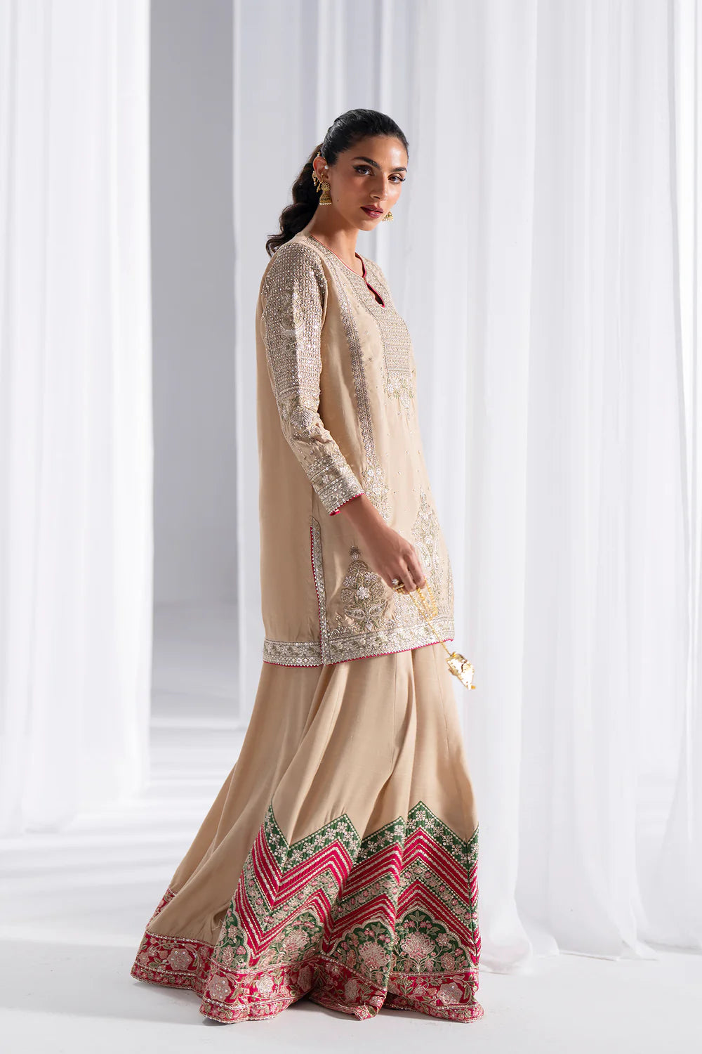 BEIGE | E0933/104/113 | Luxe | Ethnc