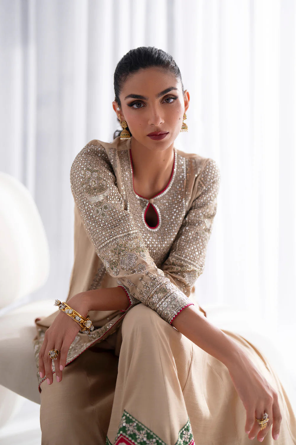 BEIGE | E0933/104/113 | Luxe | Ethnc