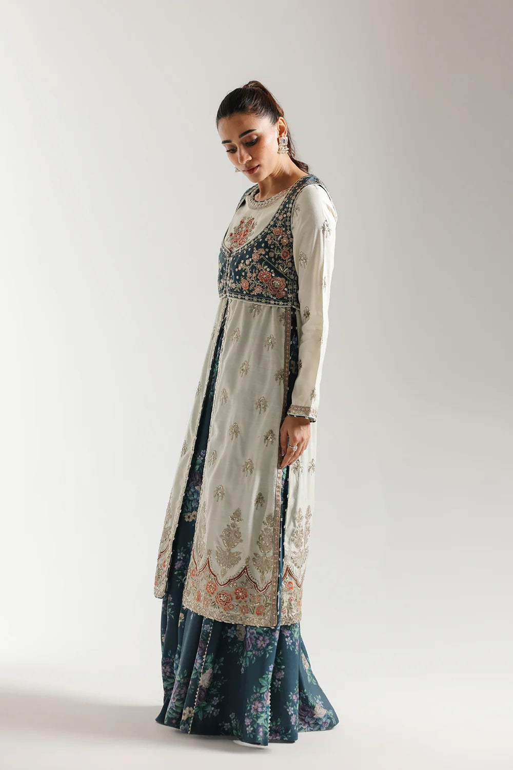 PALE GREEN | E0953/104/129 | Luxe | Ethnc