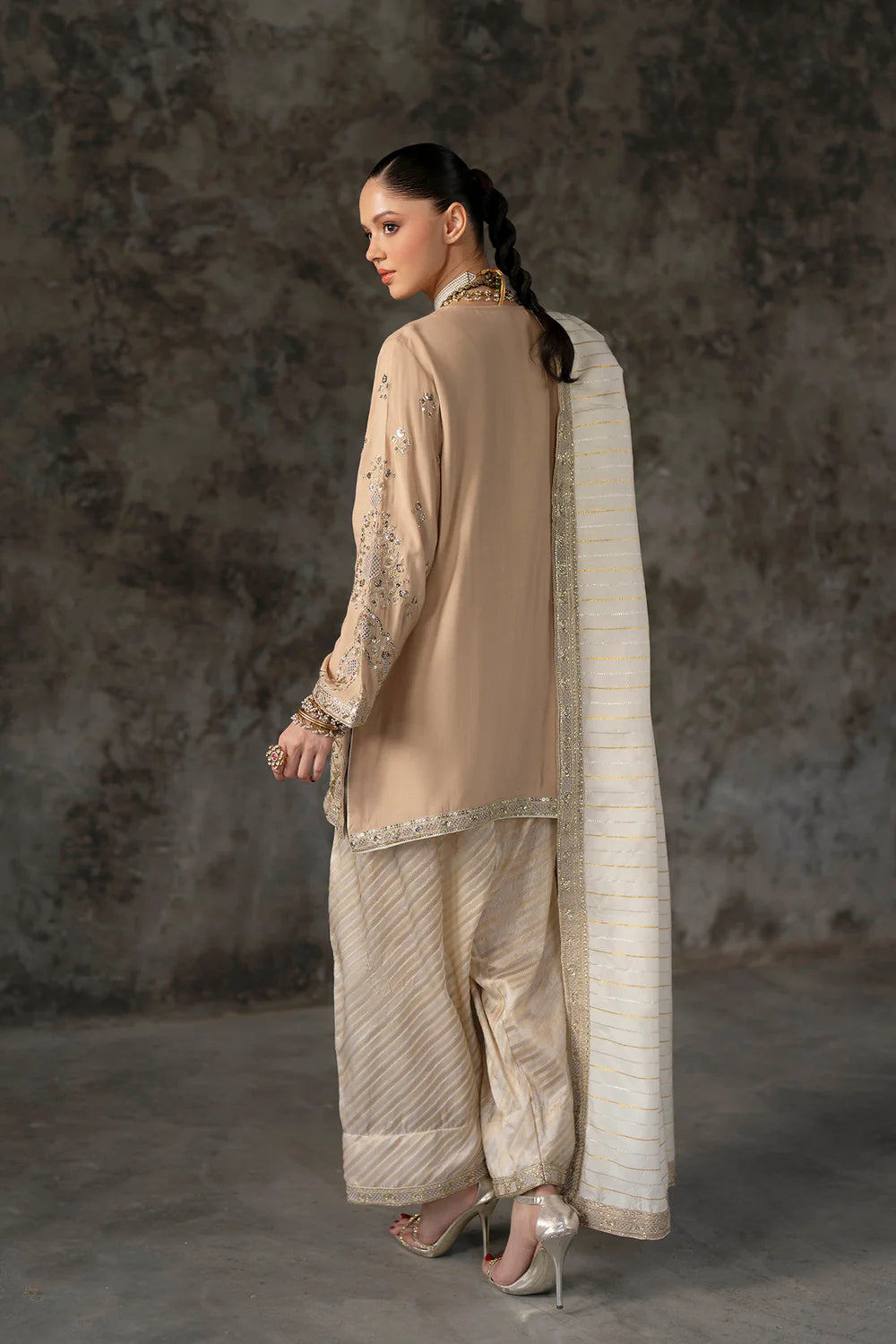BEIGE | E1012/104/113 | Luxe | Ethnc