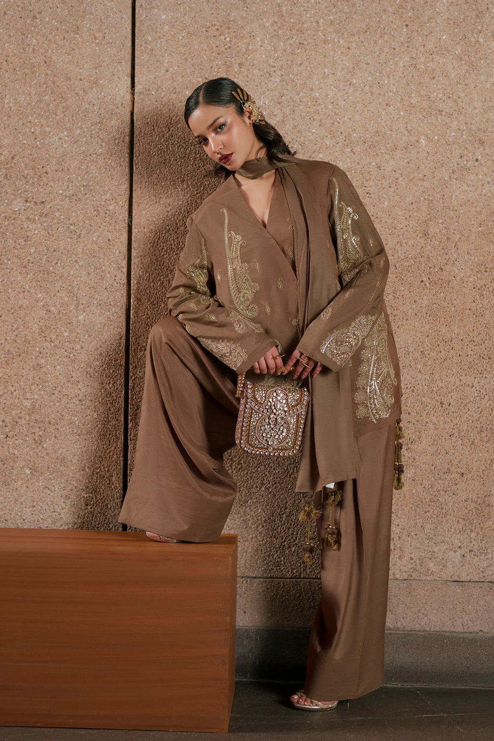 KHAKI | E1049/104/118 | Luxe | Ethnc