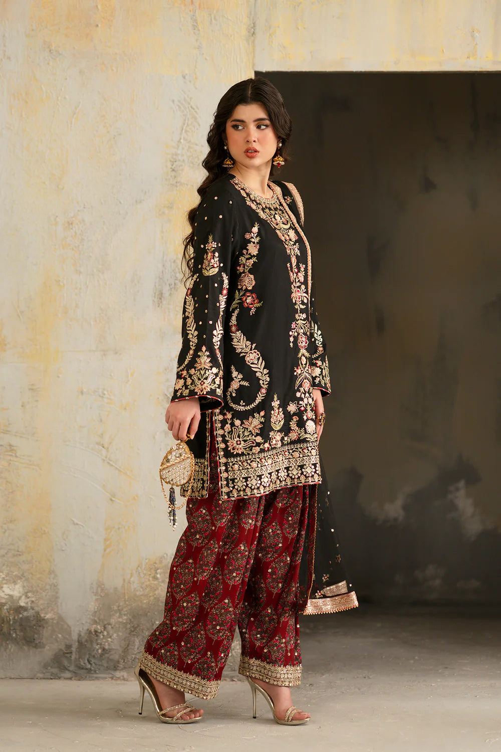 JET BLACK | E1062/104/902 | Boutique collection SS' 26 Drop 2 | Ethnc