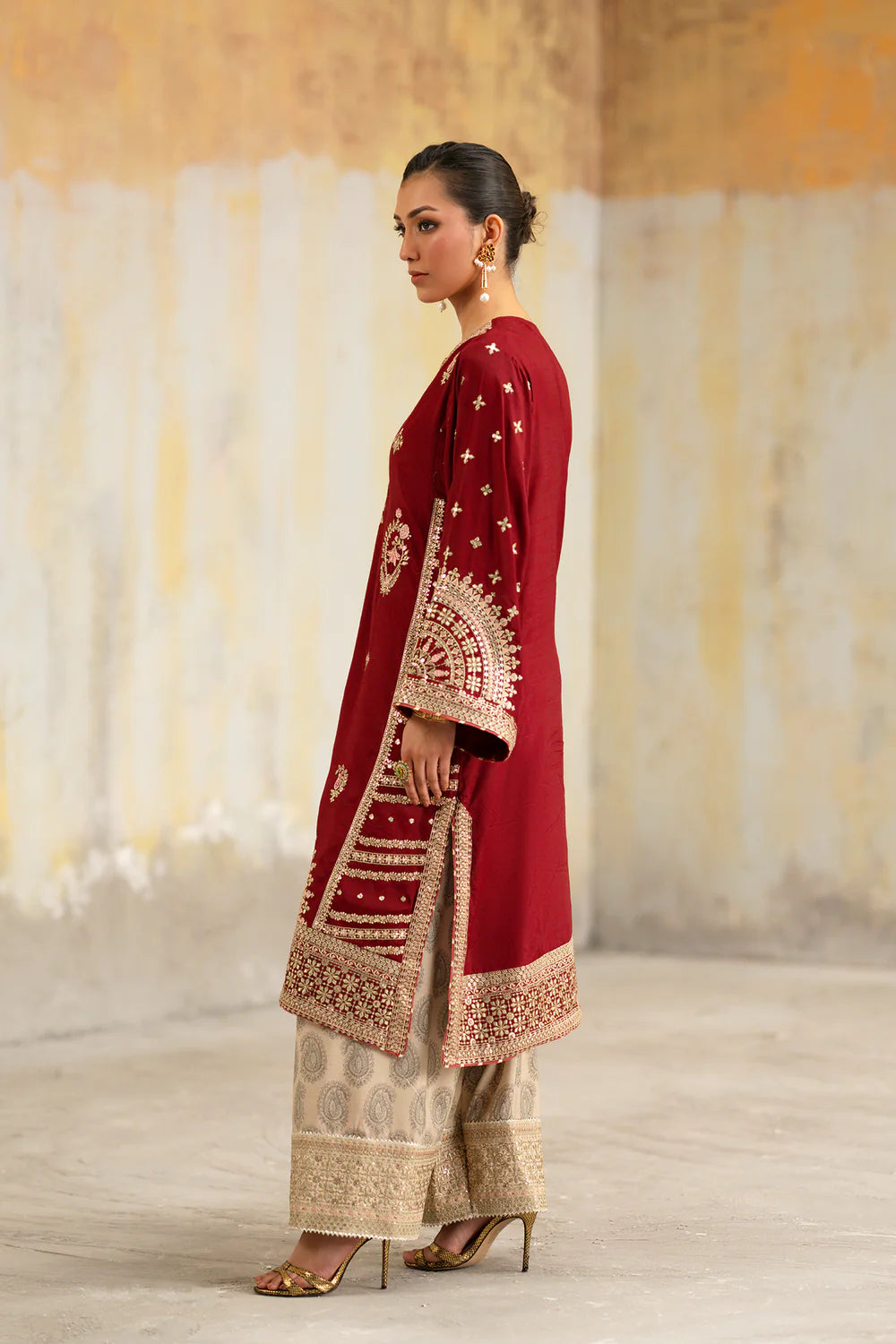 BRICK RED | E1070/104/305 | Boutique collection SS' 26 Drop 2 | Ethnc