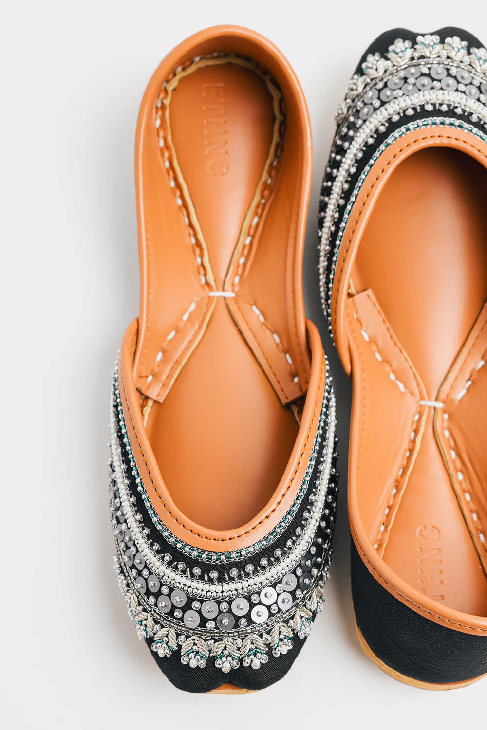 BLACK | E1112/109/901 | ETHNC | FOOTWEAR